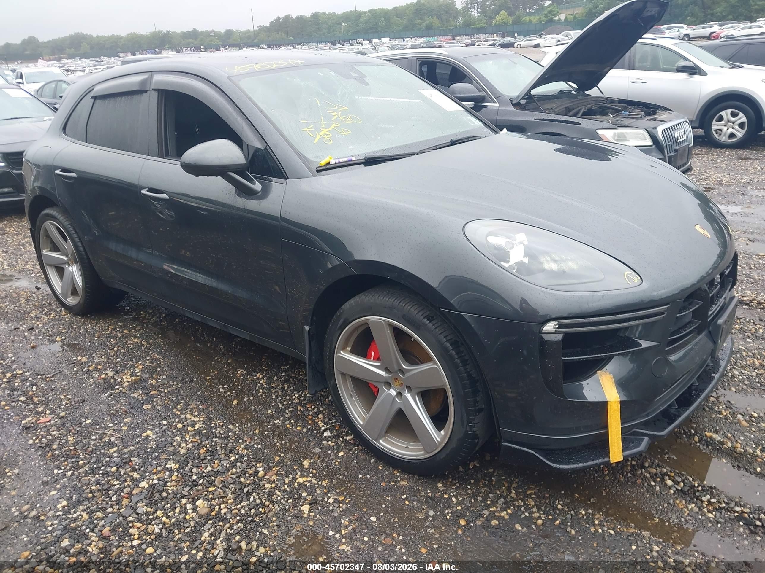 2019 Porsche Macan VIN WP1AB2A51KLB32091 — IAAI salvage auction photo