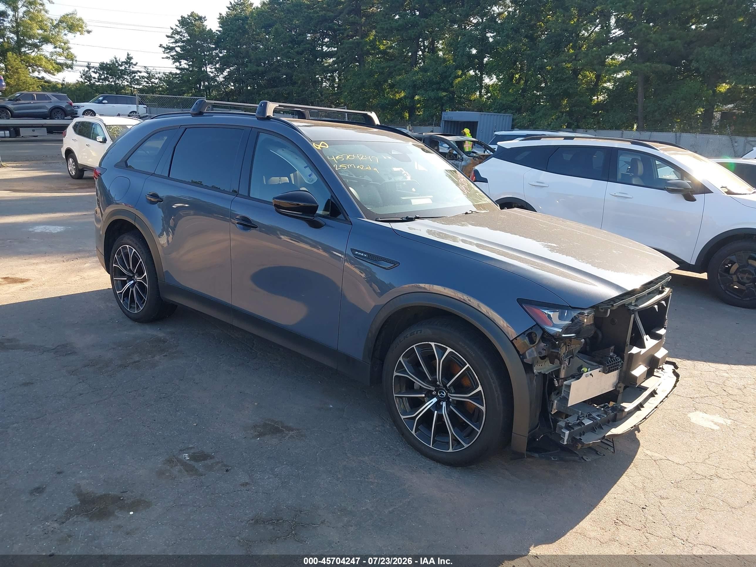 2025 Mazda CX-70 VIN JM3KJEHA3S1113851 — IAAI salvage auction photo