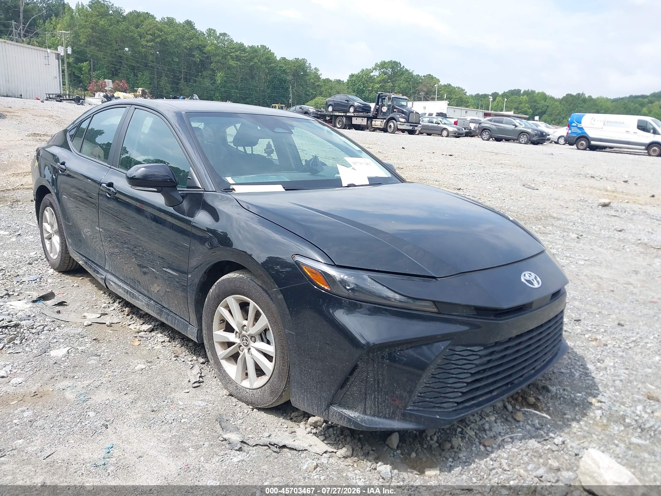 2025 Toyota Camry VIN 4T1DAACK8SU606588 — IAAI salvage auction photo