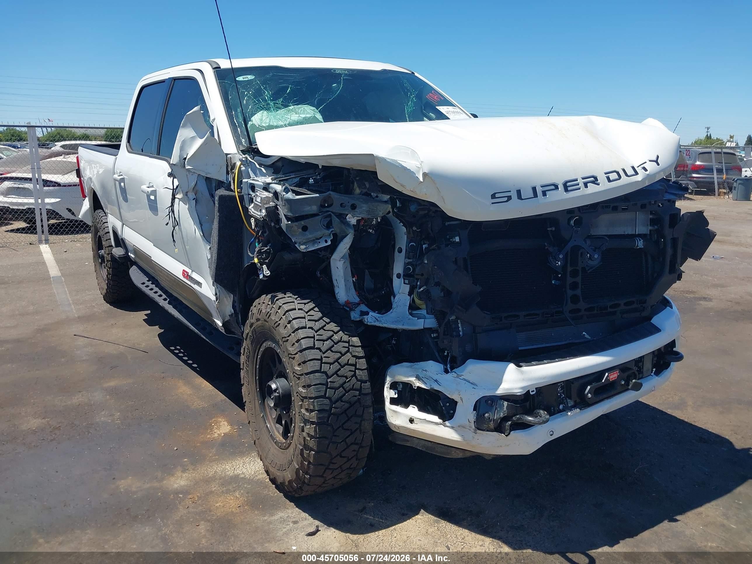2026 Ford F-250 VIN 1FT8W2BM0TED14381 — IAAI salvage auction photo