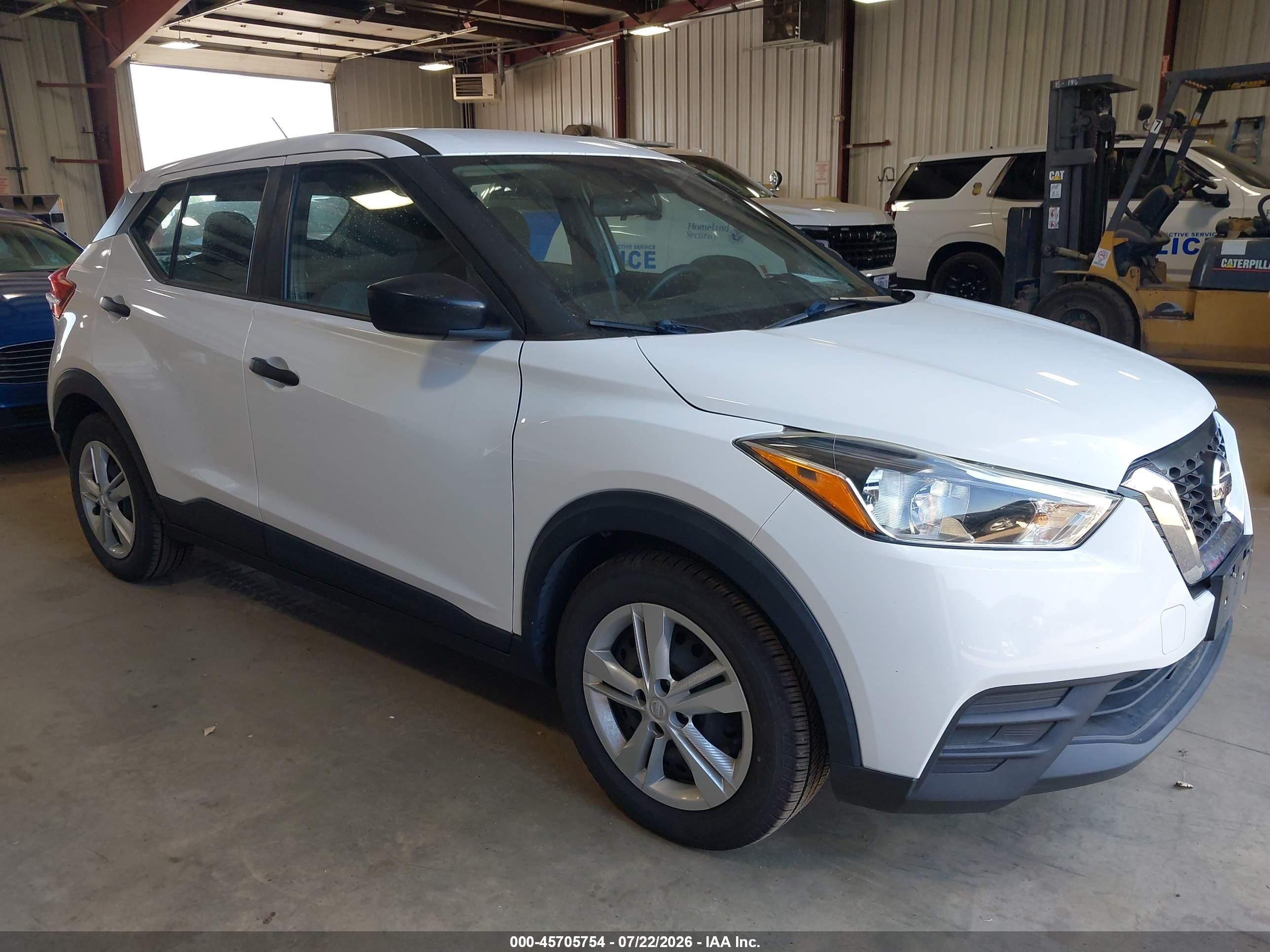 2020 Nissan Kicks VIN 3N1CP5BV5LL518078 — IAAI salvage auction photo