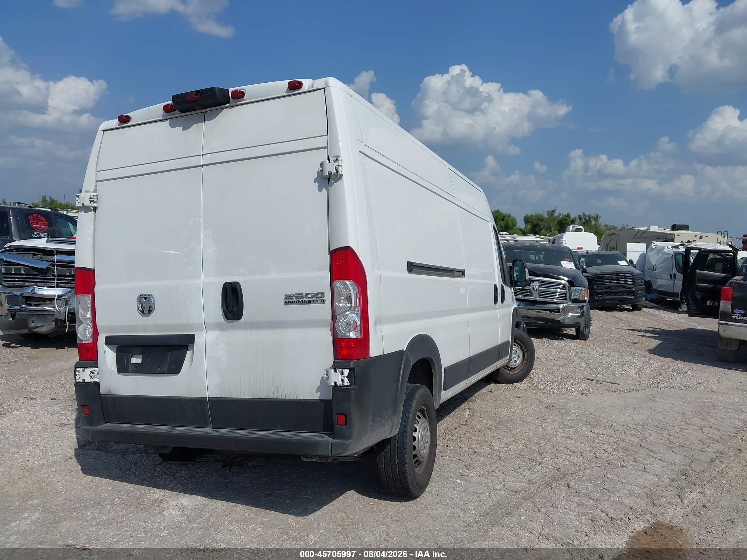 2026 Ram ProMaster 2500 VIN 3C6LRVDG3TE160335 IAAI salvage auction — Unknown, Salvage (Texas), sold $7,725 on 2026-10-06 (photo 4)