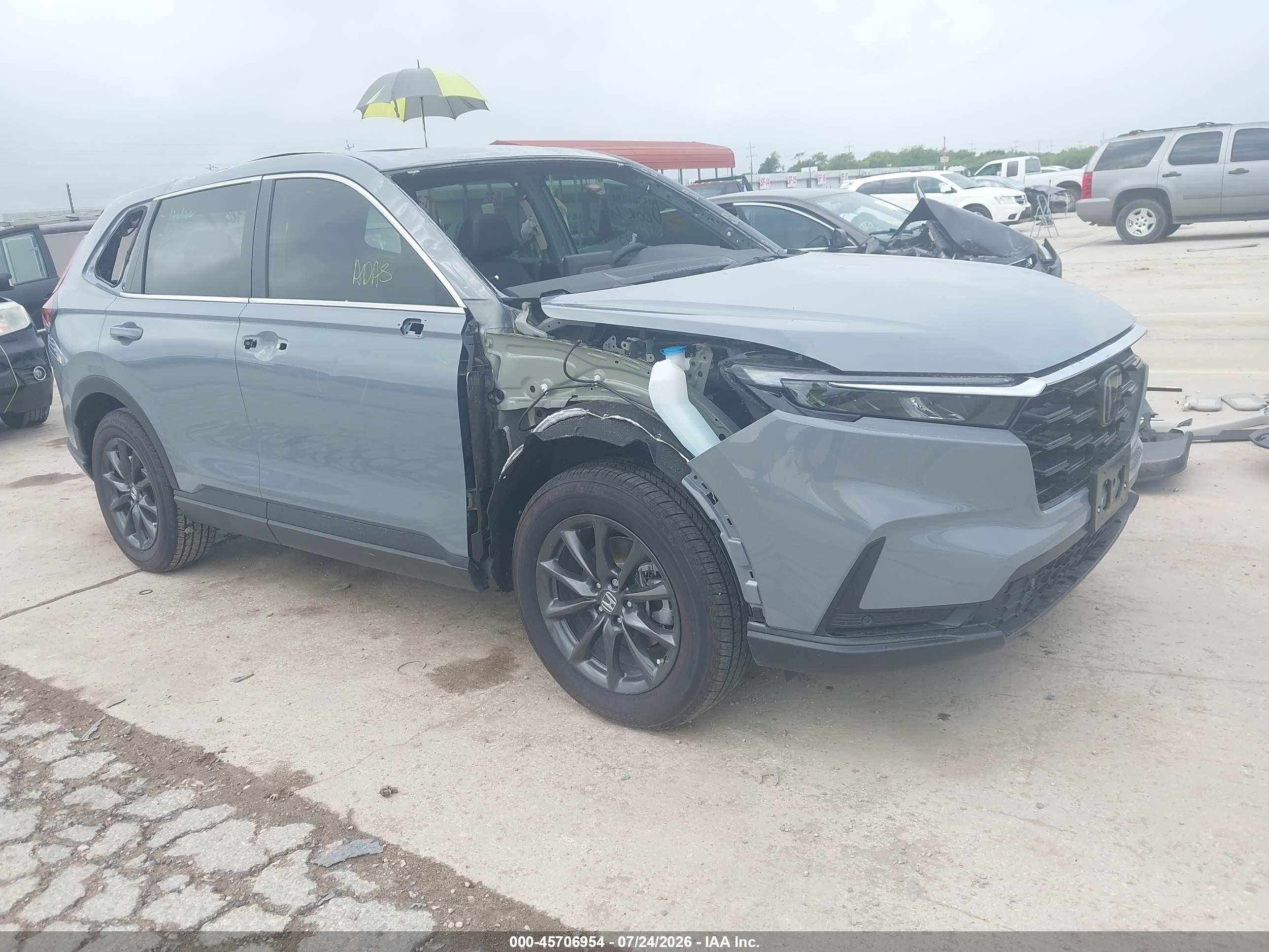 2026 Honda CR-V VIN 7FARS4H79TE008988 — IAAI salvage auction photo