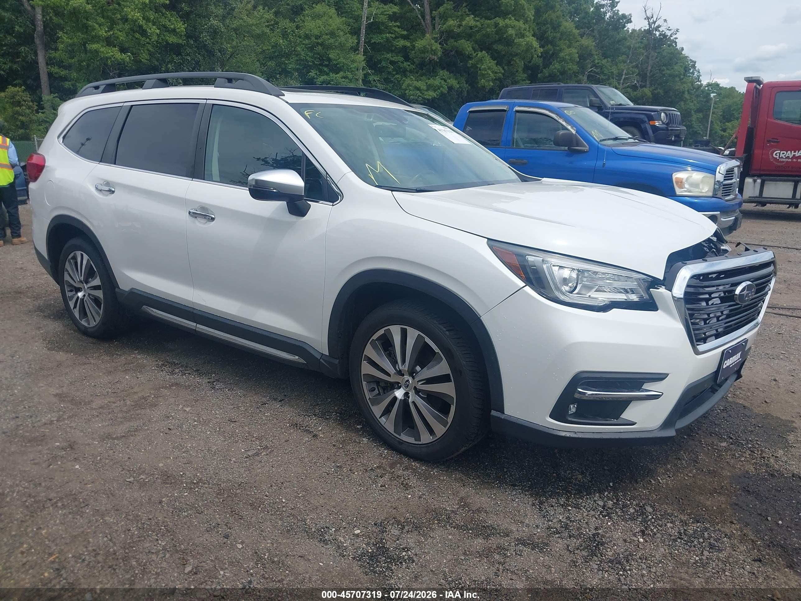 2019 Subaru Ascent VIN 4S4WMARDXK3443070 — IAAI salvage auction photo