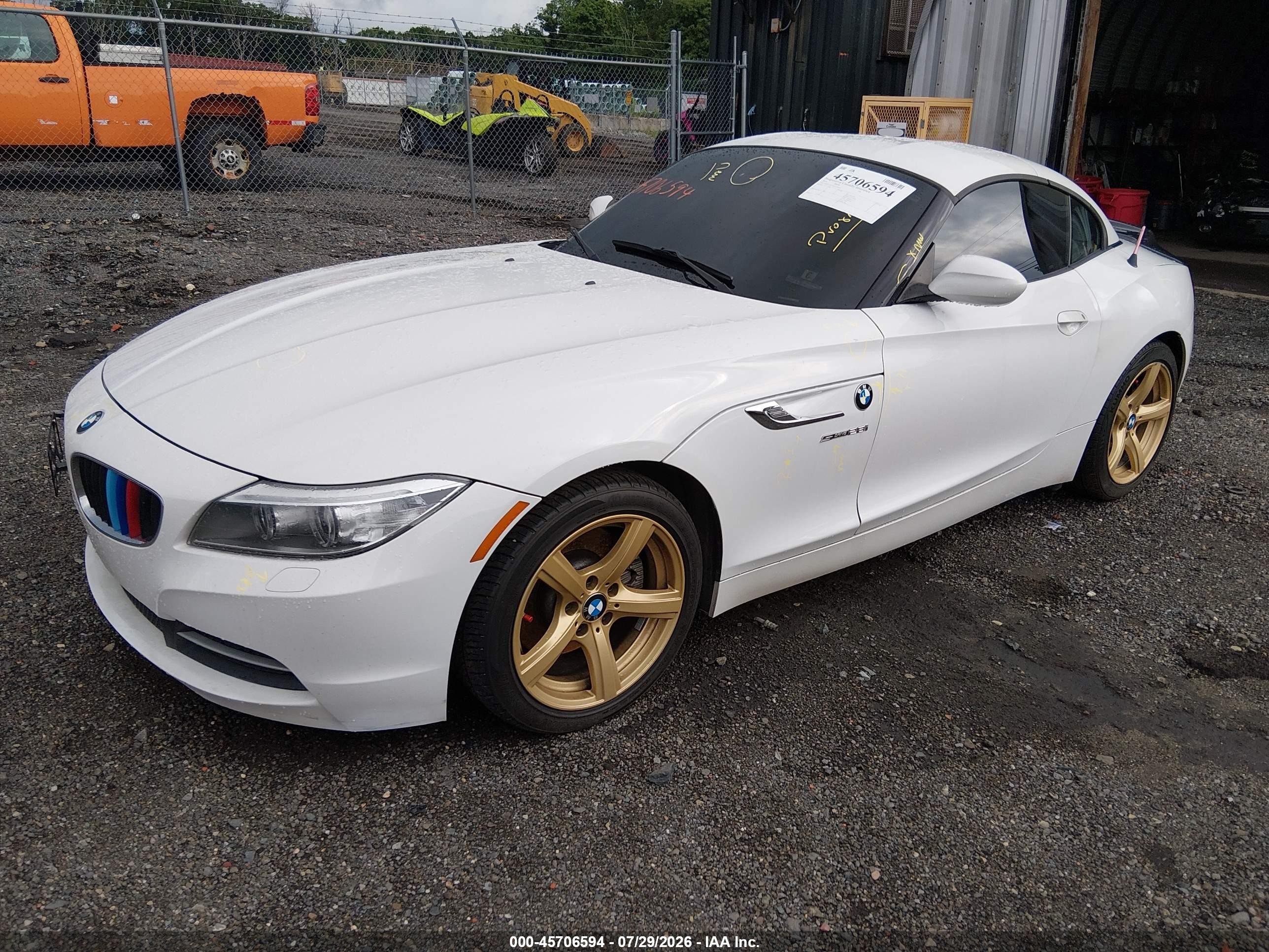 2016 BMW Z4 VIN WBALL5C50G5A20304 IAAI salvage auction — Storm Damage, Salvage (New Jersey), sold $3,550 on 2026-09-03 (photo 2)
