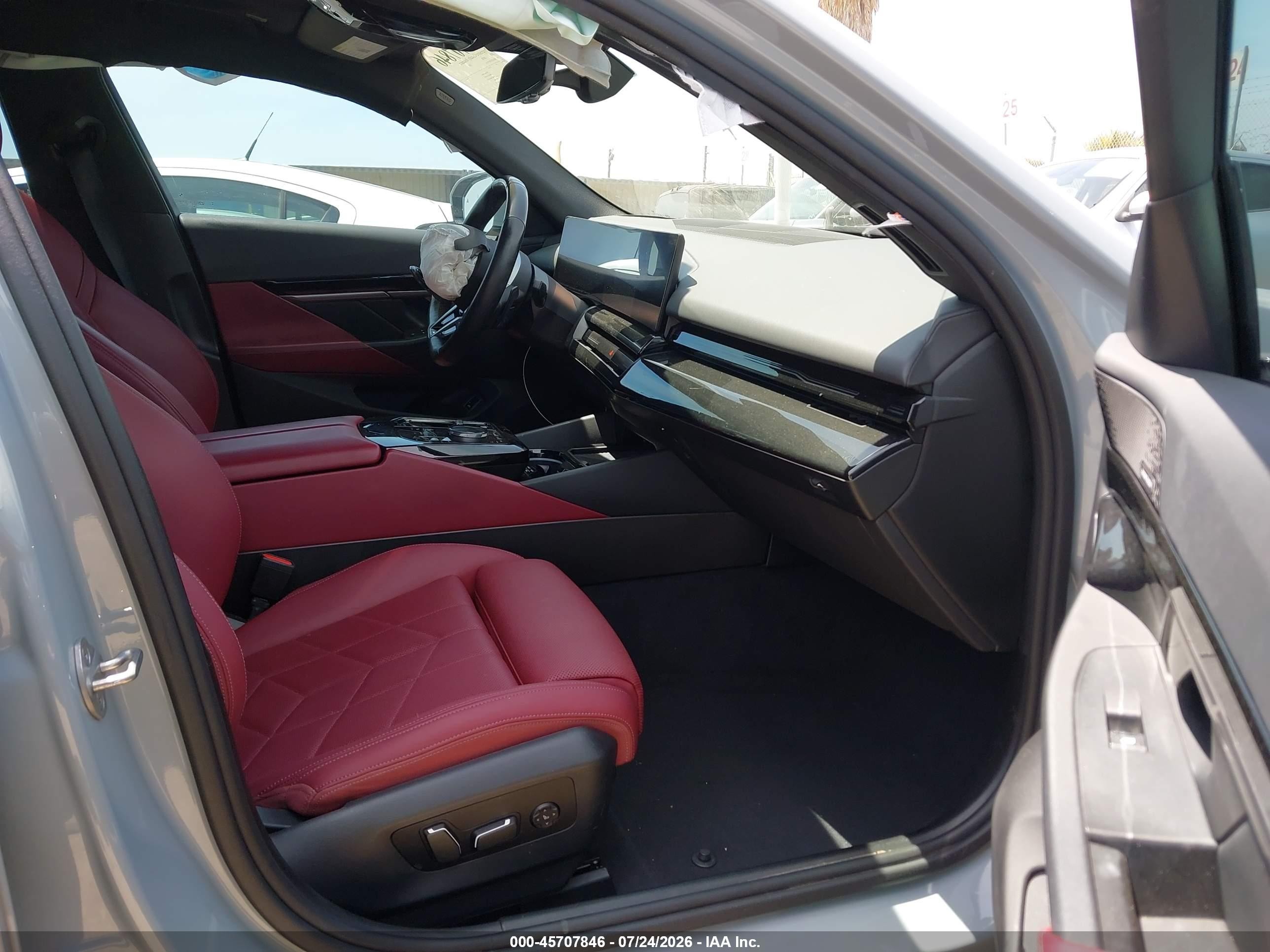 2024 BMW 5 Series VIN WBA43FJ0XRCP97103 IAAI salvage auction — Unknown, Salvage (California), sold $26,750 on 2026-08-20 (photo 5)