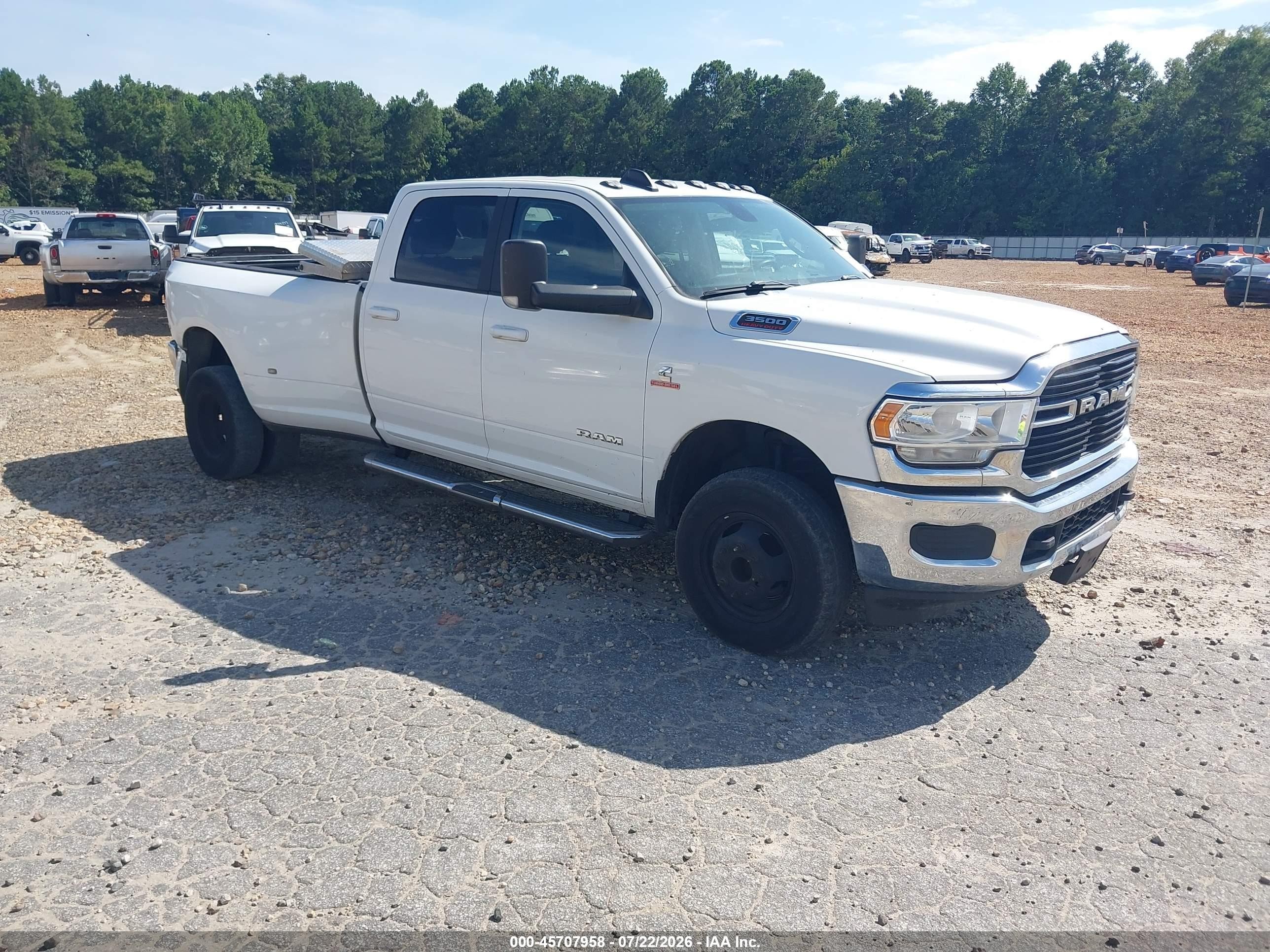 2020 Ram 3500 VIN 3C63RRHL7LG117149 — IAAI salvage auction photo