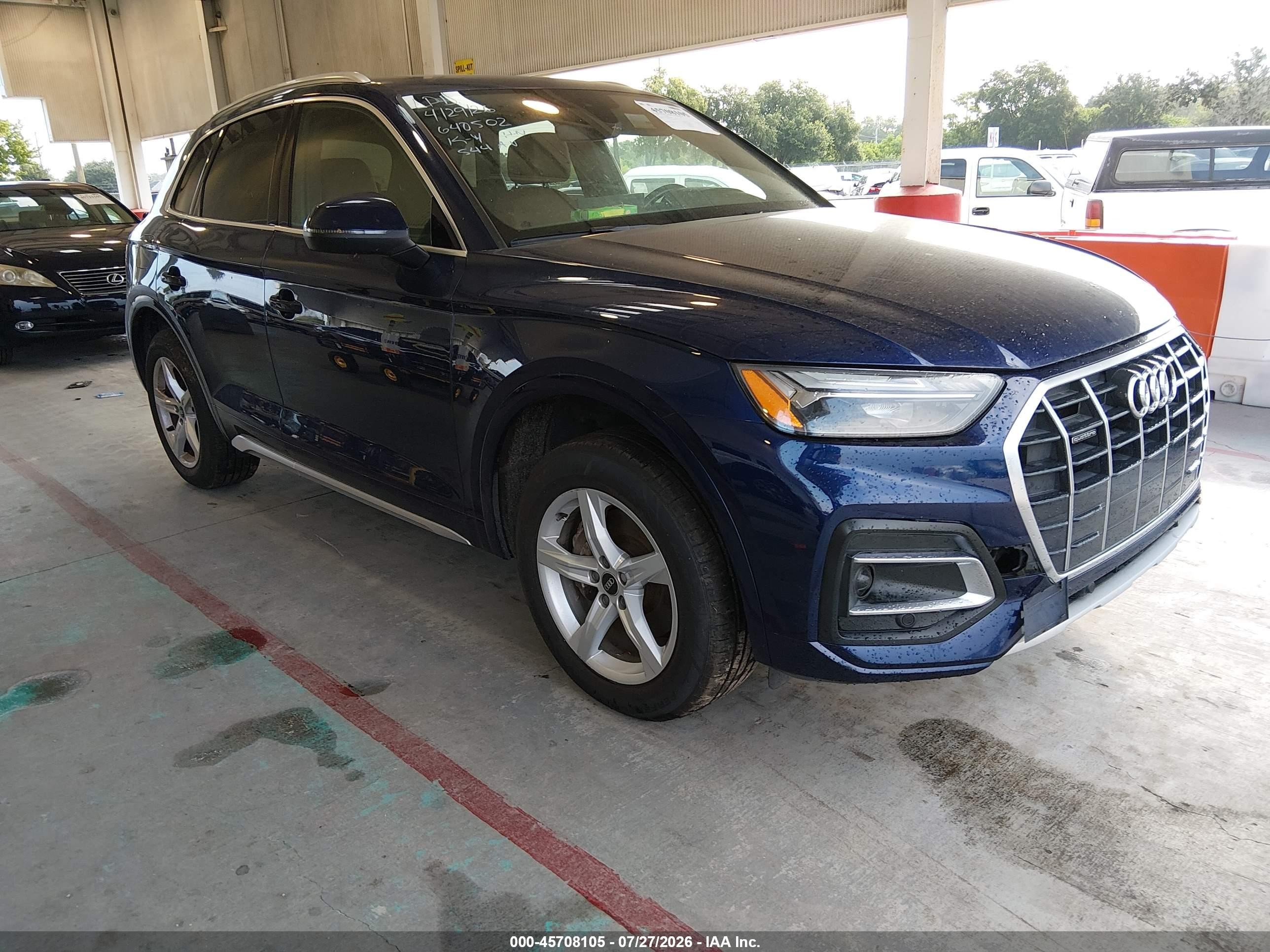 2021 Audi Q5 VIN WA1AAAFY3M2053185 — IAAI salvage auction photo