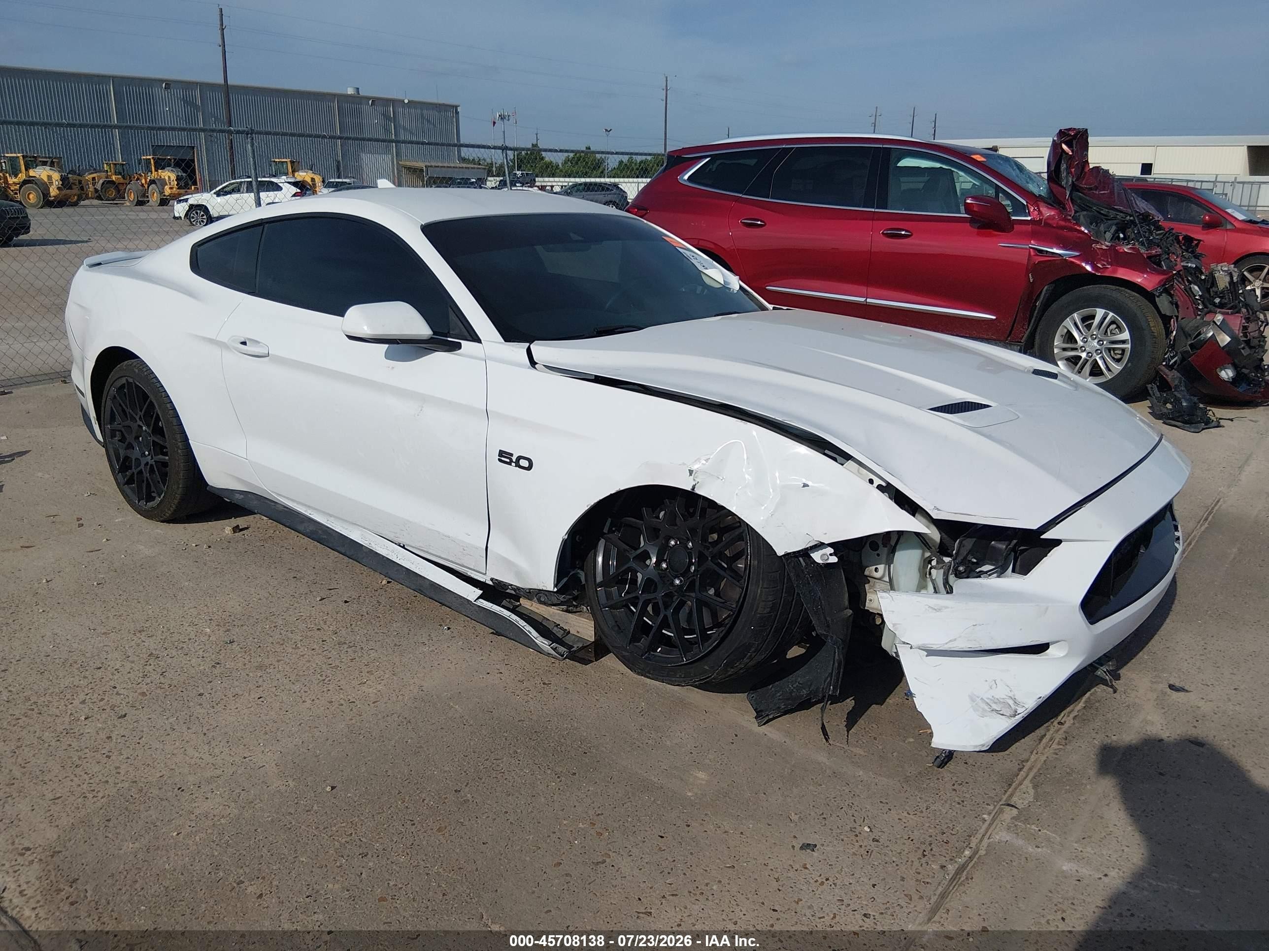2021 Ford Mustang VIN 1FA6P8CF2M5113788 — IAAI salvage auction photo