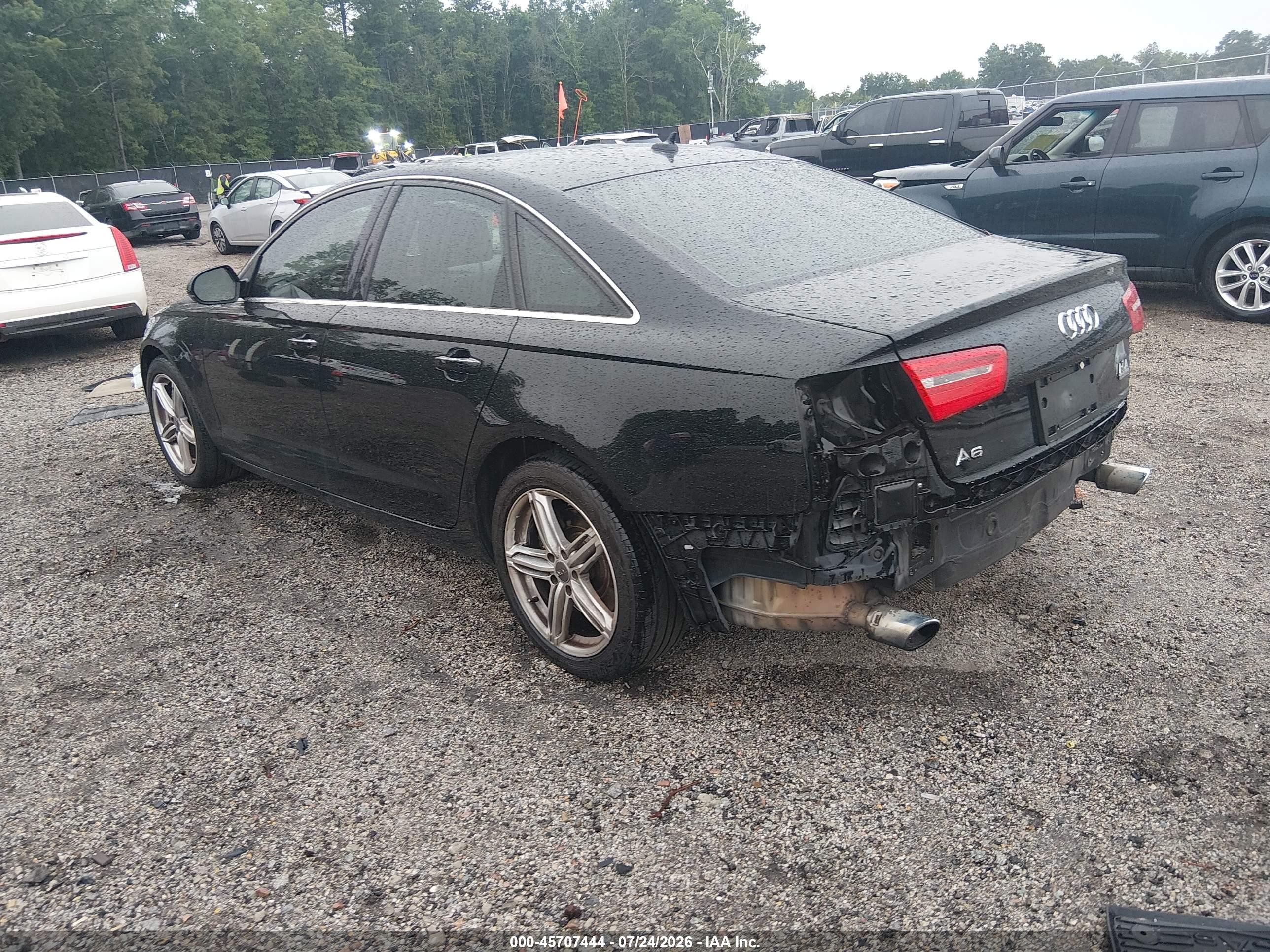2014 Audi A6 VIN WAUGFAFC8EN044615 IAAI salvage auction — Rear End, Salvage (South Carolina), sold $900 on 2026-09-09 (photo 3)