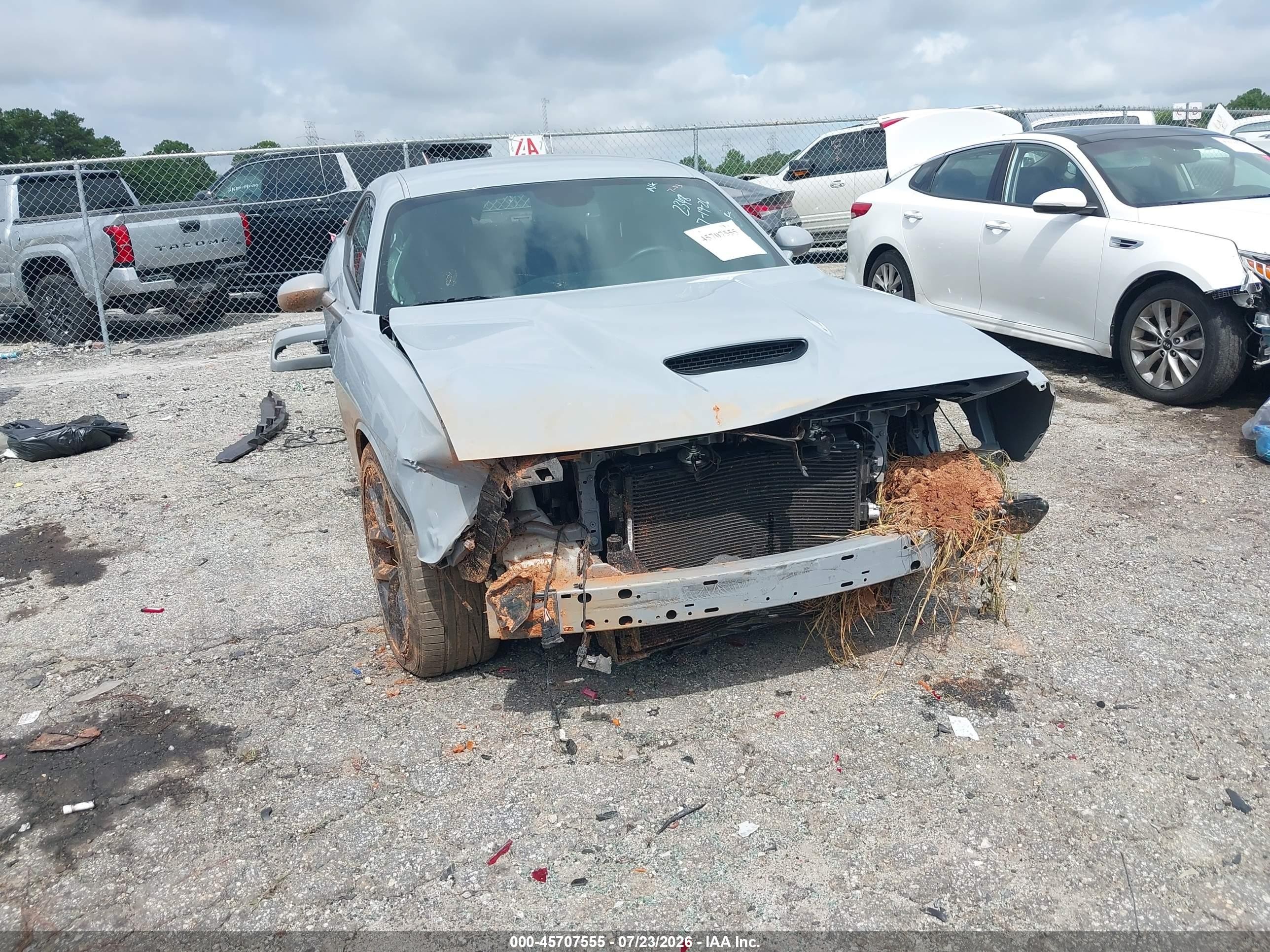 2022 Dodge Challenger VIN 2C3CDZJG1NH124979 IAAI salvage auction — Front & Rear, Salvage (Georgia), sold $3,525 on 2026-09-14 (photo 6)