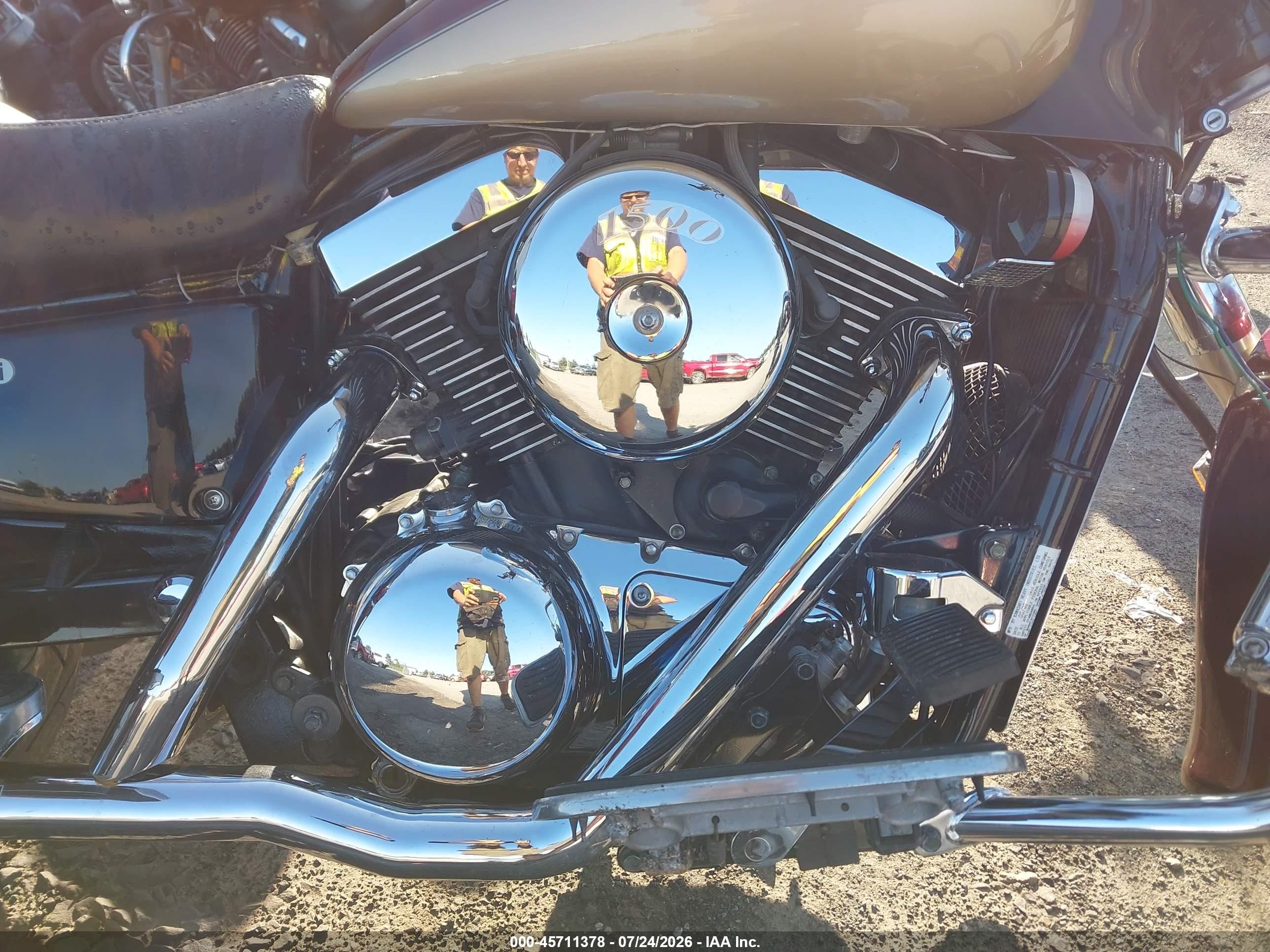 2003 Kawasaki Vn1500 VIN JKBVNAL103A021131 IAAI salvage auction — Side, Mv-907A (New York), sold $50 on 2026-09-08 (photo 8)