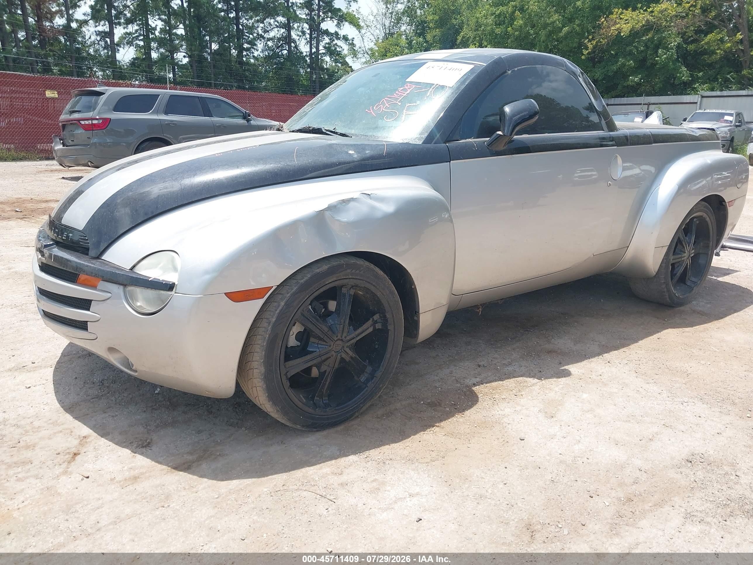 2005 Chevrolet Ssr VIN 1GCES14H15B115322 IAAI salvage auction — Front & Rear, Original (Texas), sold $11,000 on 2026-09-06 (photo 2)