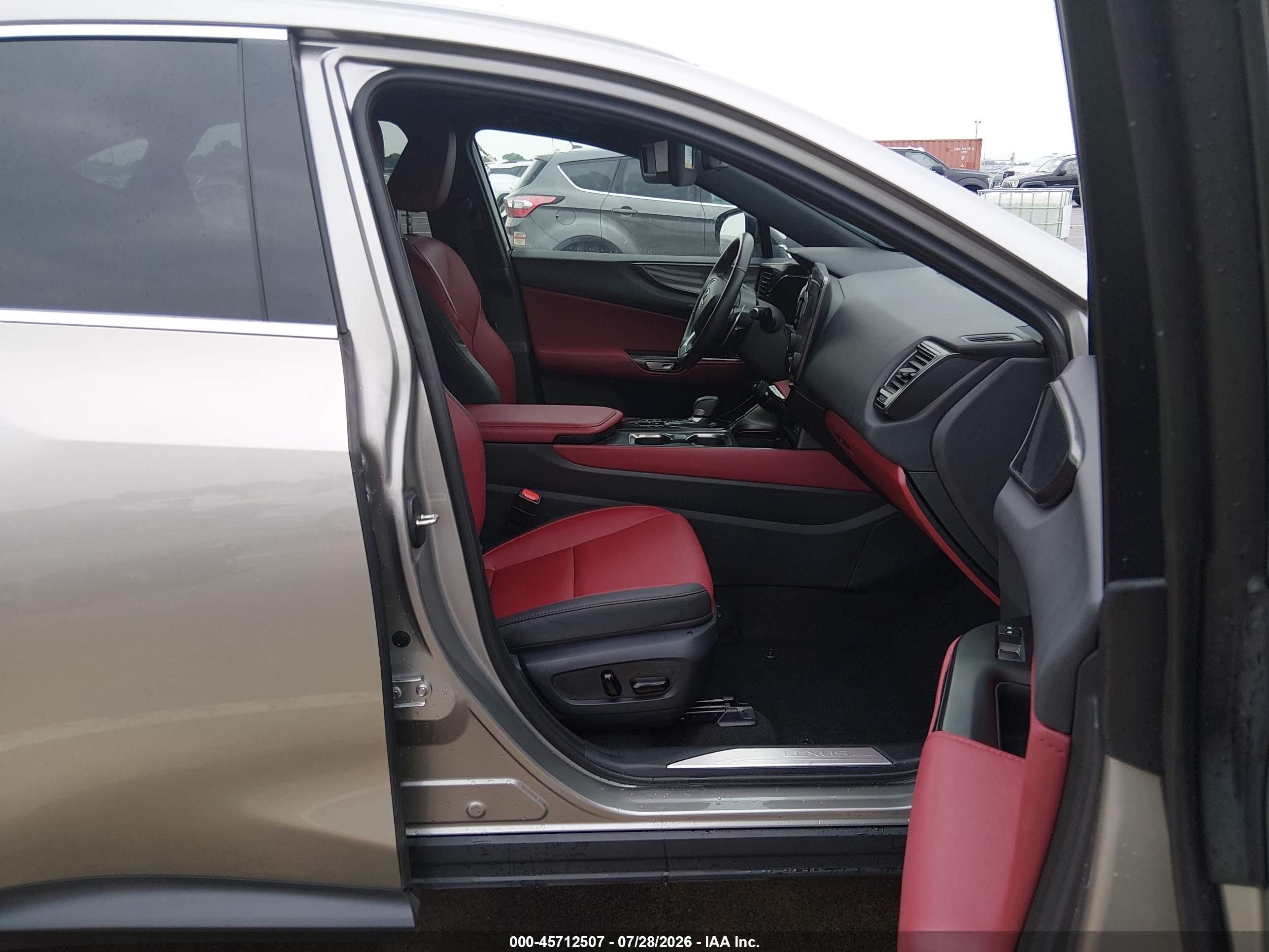 2025 Lexus Nx VIN 2T2GGCEZ8SC092112 IAAI salvage auction — Water/Flood, Salvage (Missouri), sold $23,800 on 2026-09-11 (photo 5)