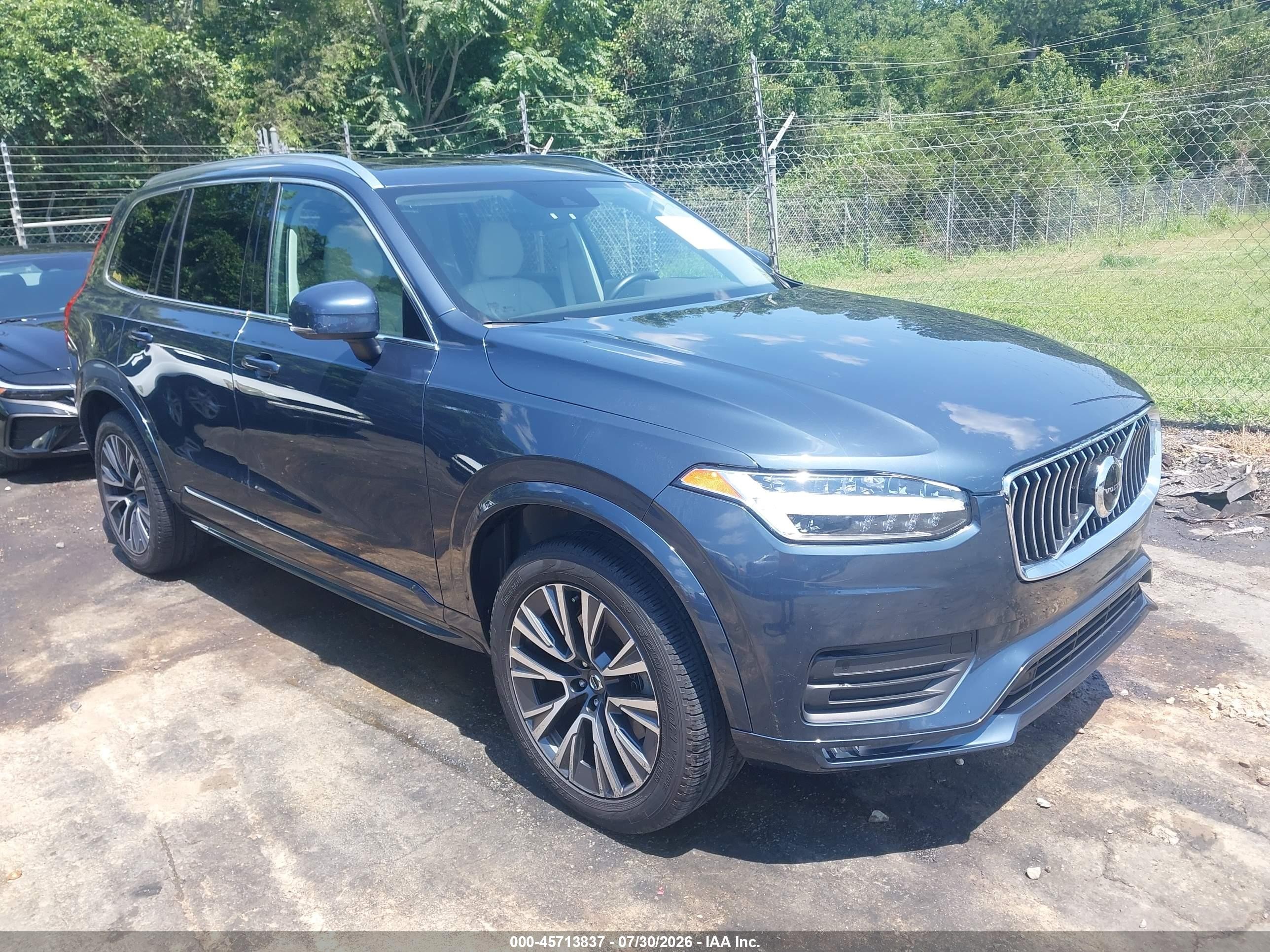 2022 Volvo XC90 VIN YV4102PK3N1870010 — IAAI salvage auction photo