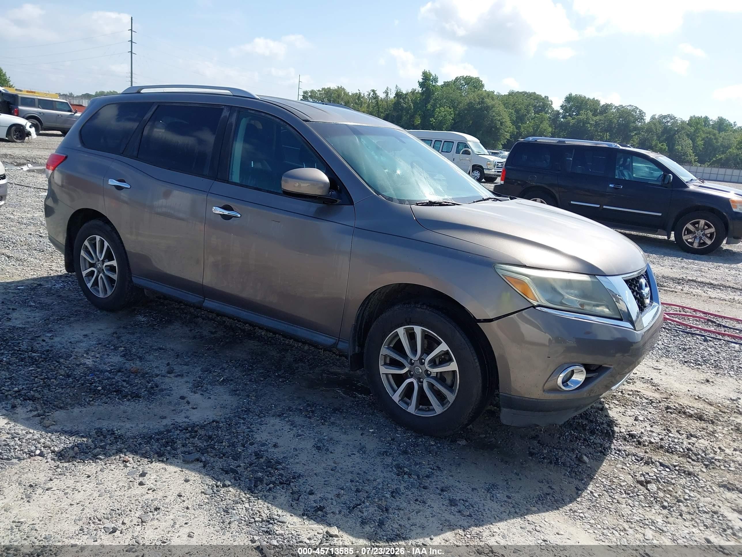 2014 Nissan Pathfinder VIN 5N1AR2MN2EC618577 IAAI salvage auction — Normal Wear, Repossession Paperwork (Georgia), sold $325 on 2026-09-08 (photo 1)