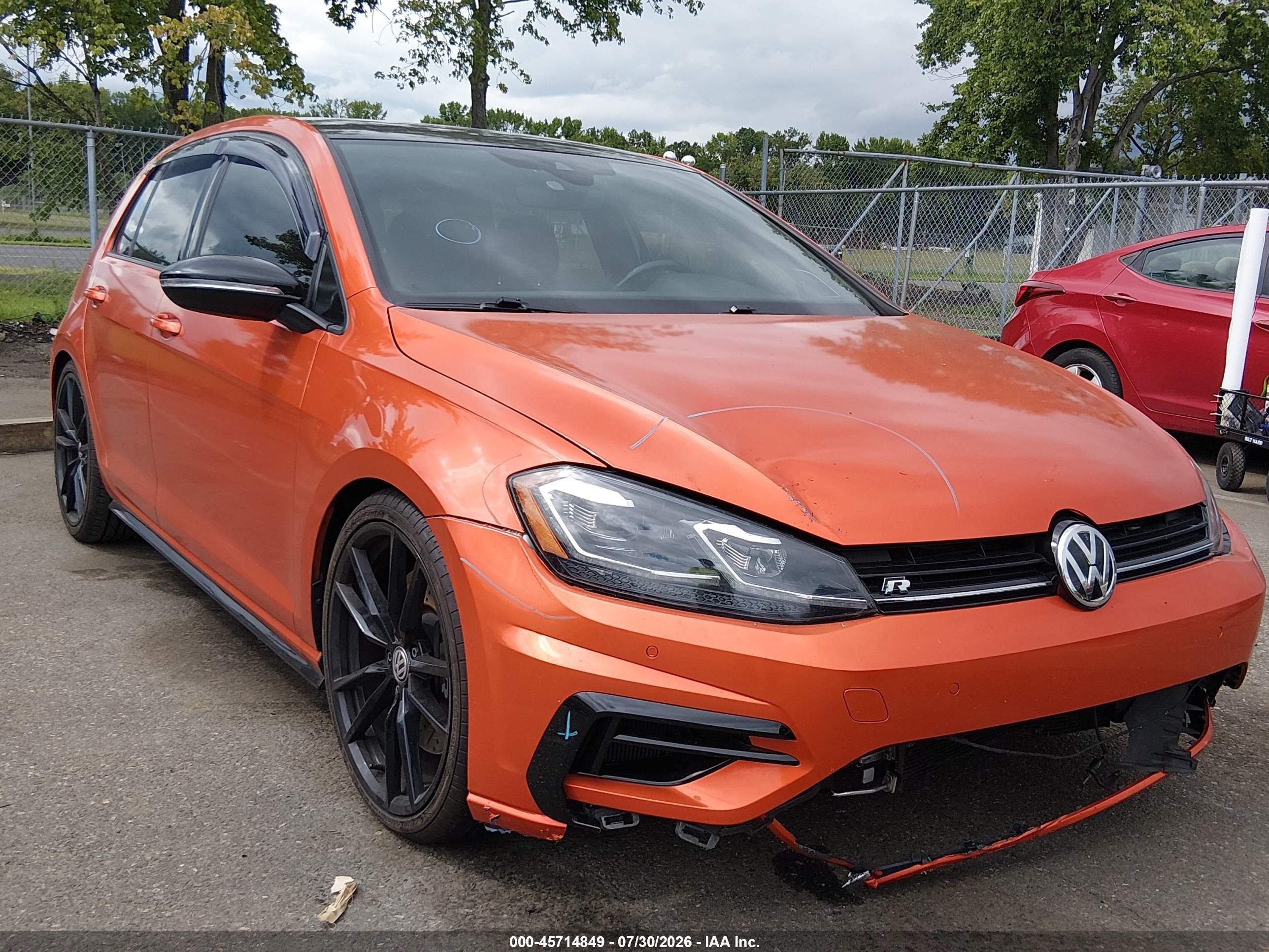 2019 Volkswagen Golf R VIN WVWWA7AU7KW174746 — IAAI salvage auction photo