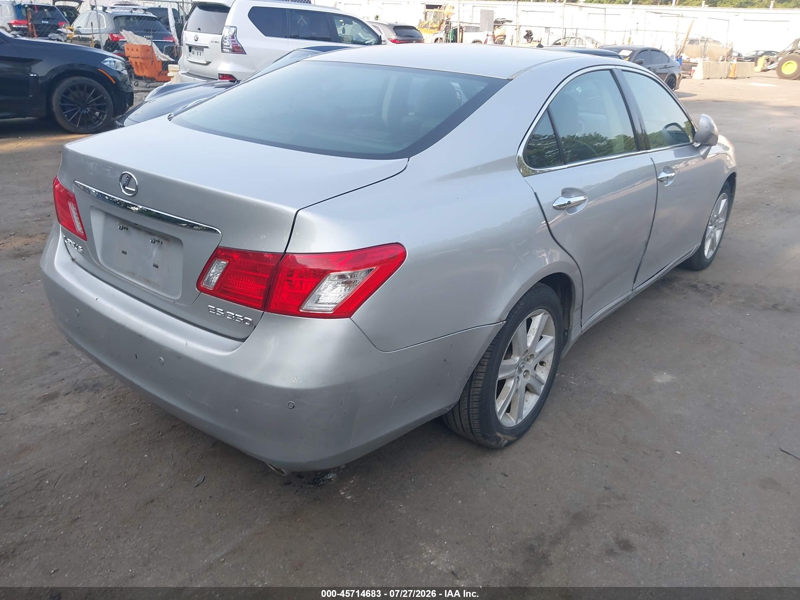 2007 Lexus Es 350 VIN JTHBJ46G072023132 IAAI salvage auction — Normal Wear, Clear (New York), sold $900 on 2026-09-11 (photo 4)