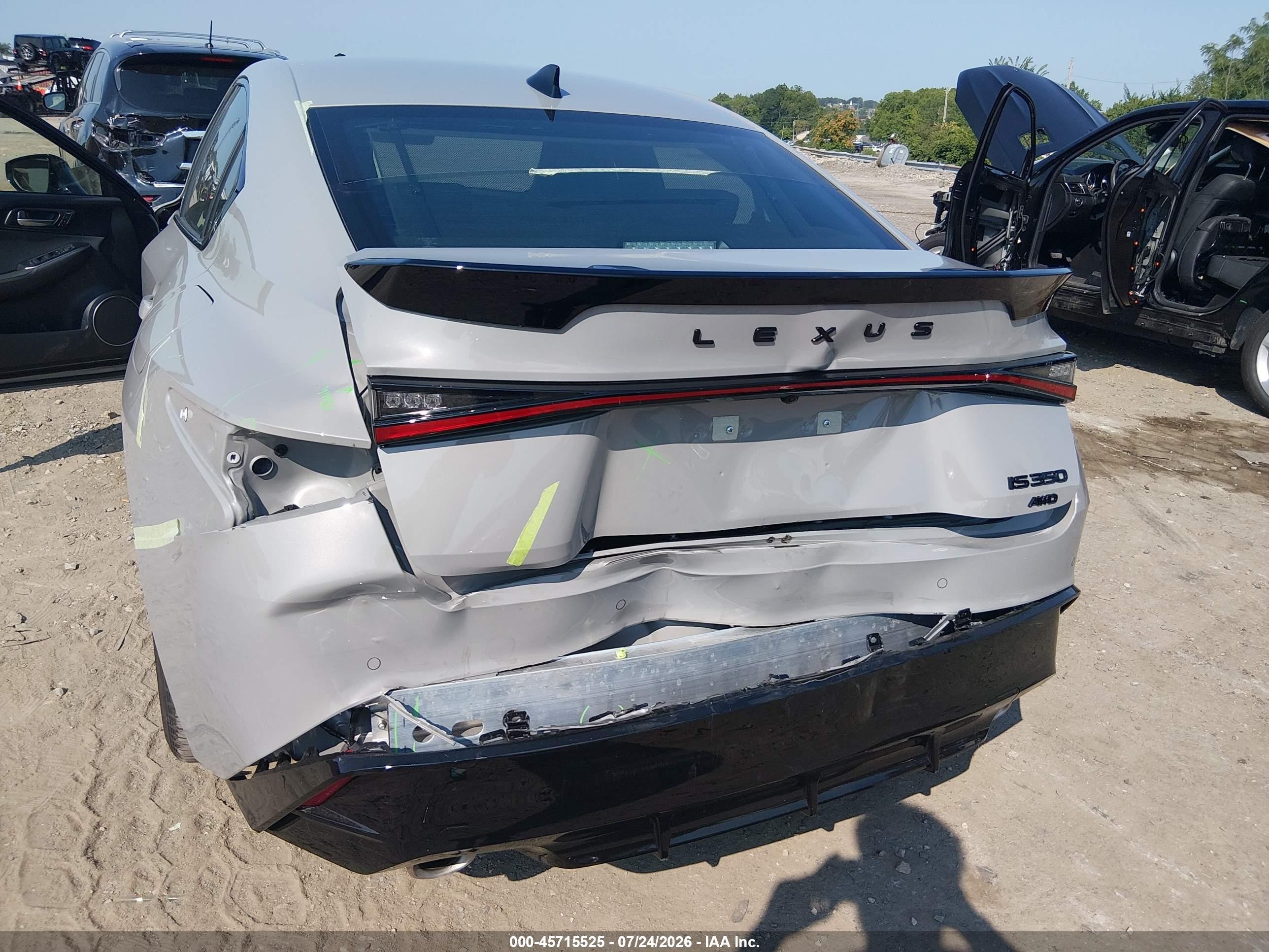 2026 Lexus Is VIN JTHGZ1E24T5046375 IAAI salvage auction — Rear End, Salvage (Delaware), sold $28,000 on 2026-09-23 (photo 6)