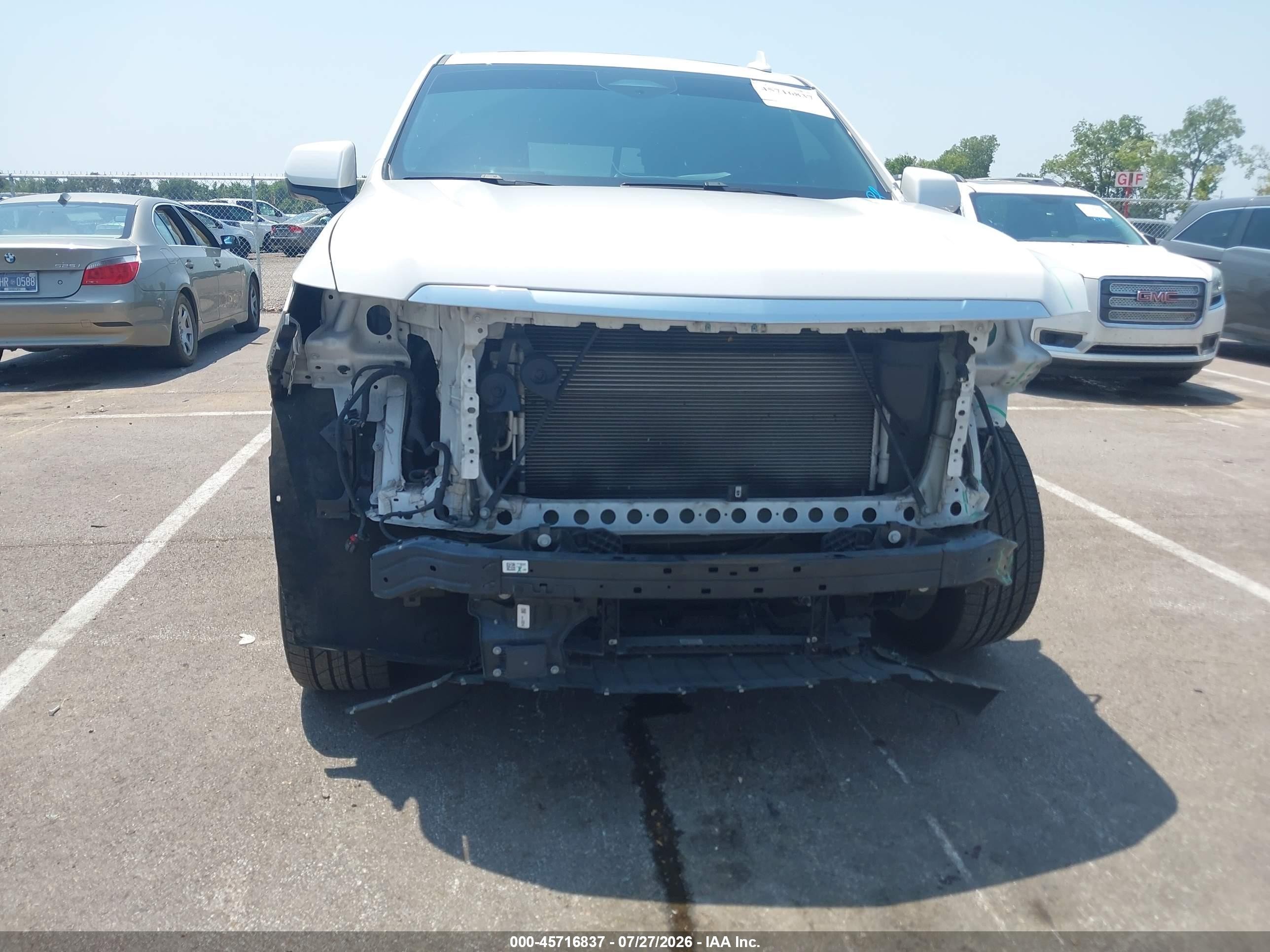2021 Cadillac Escalade VIN 1GYS3CKL7MR269102 IAAI salvage auction — Front & Rear, Salvage (Tennessee), sold $21,100 on 2026-09-03 (photo 6)
