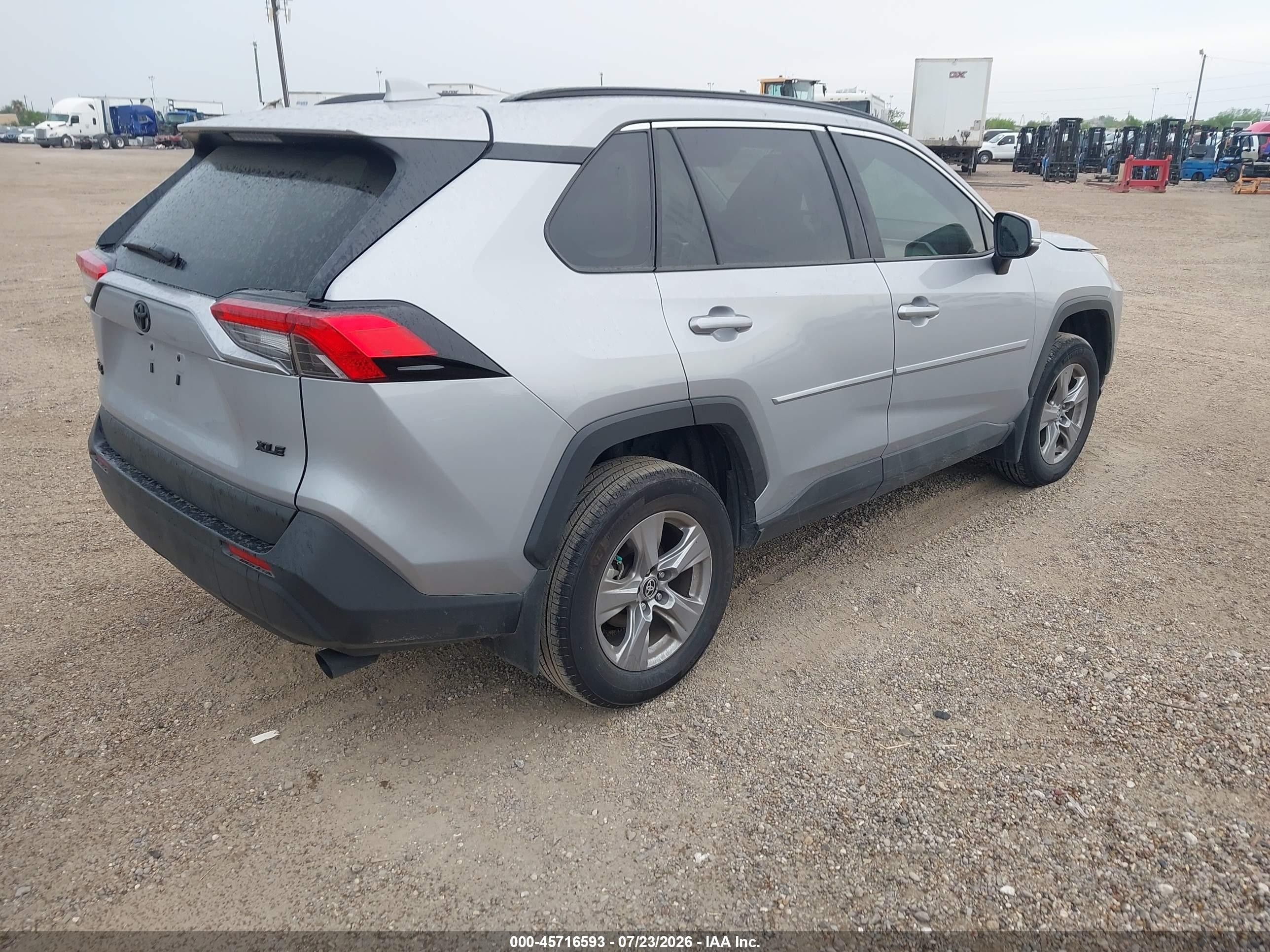 2024 Toyota RAV4 VIN 2T3W1RFV9RW363565 IAAI salvage auction — Unknown, Original (Texas), sold $23,600 on 2026-09-04 (photo 4)