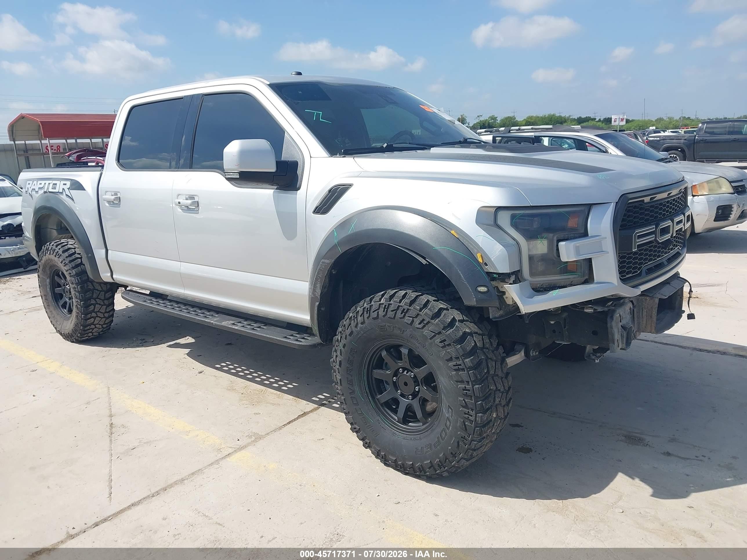 2017 Ford F-150 VIN 1FTFW1RG8HFB65785 — IAAI salvage auction photo