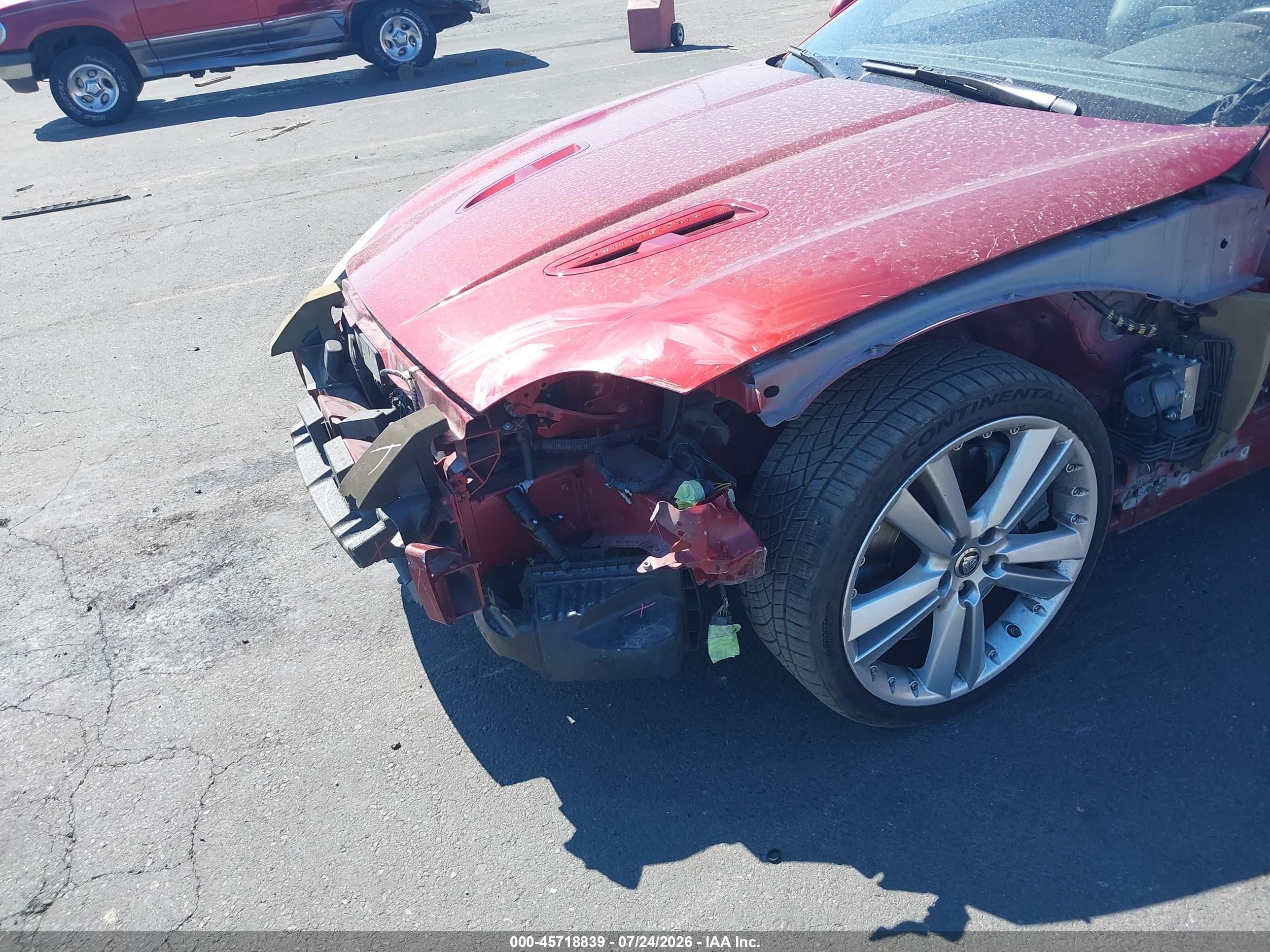 2010 Jaguar XK-Series VIN SAJWA4EC7AMB36593 IAAI salvage auction — Front End, Salvage (Oregon), sold $7,800 on 2026-09-25 (photo 6)