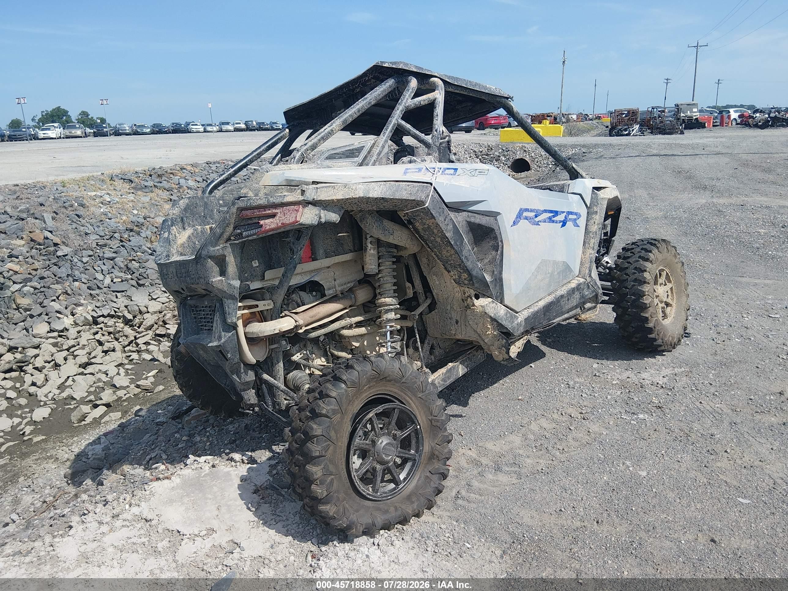 2026 Polaris Rzr Pro Xp VIN 3NSXPE920TG142827 IAAI salvage auction — Rollover, Clear (Arkansas), sold $5,700 on 2026-09-16 (photo 4)