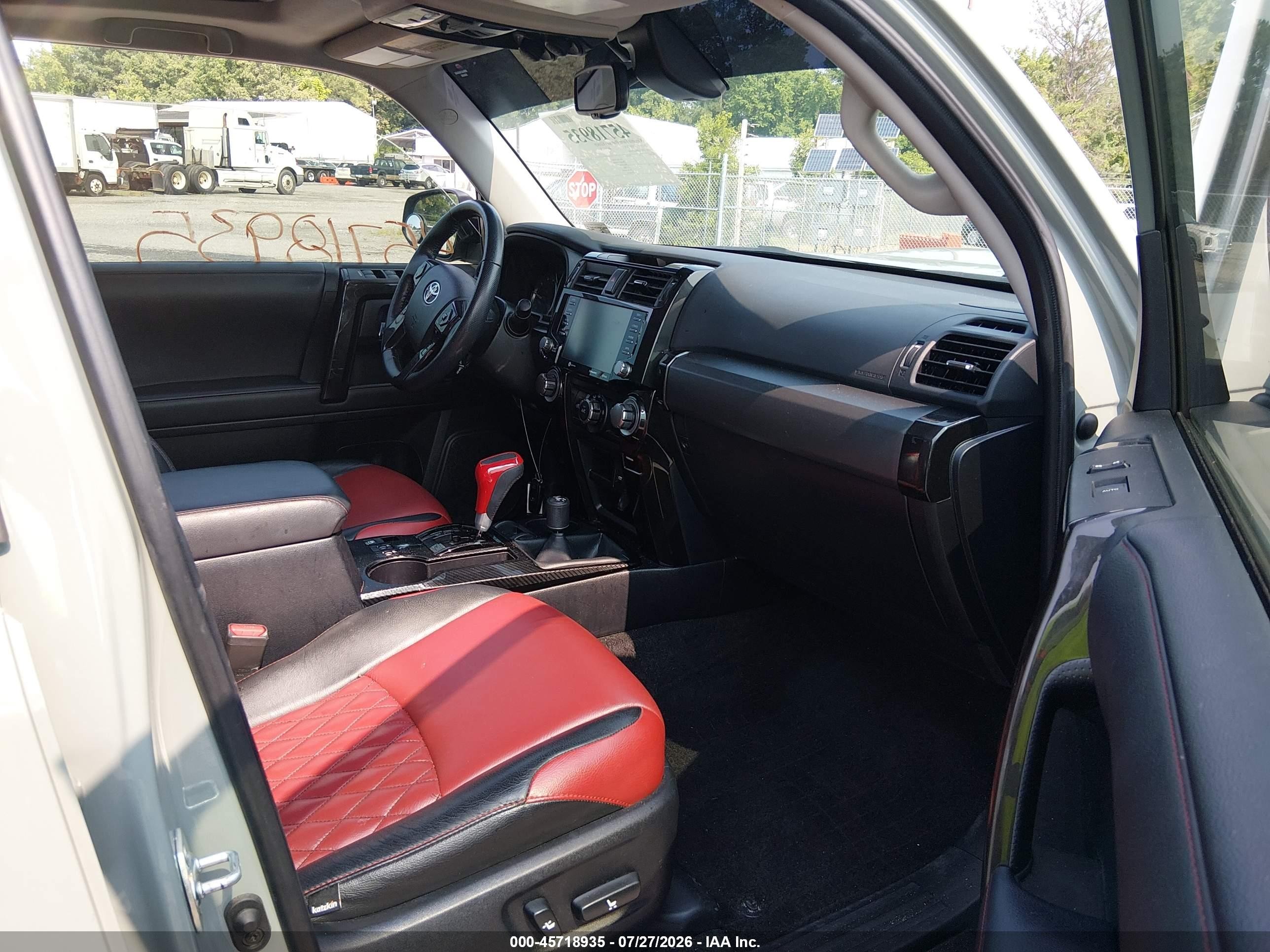 2023 Toyota 4Runner VIN JTERU5JR8P6205168 IAAI salvage auction — Front End, Salvage (Virginia), sold $20,700 on 2026-08-12 (photo 5)