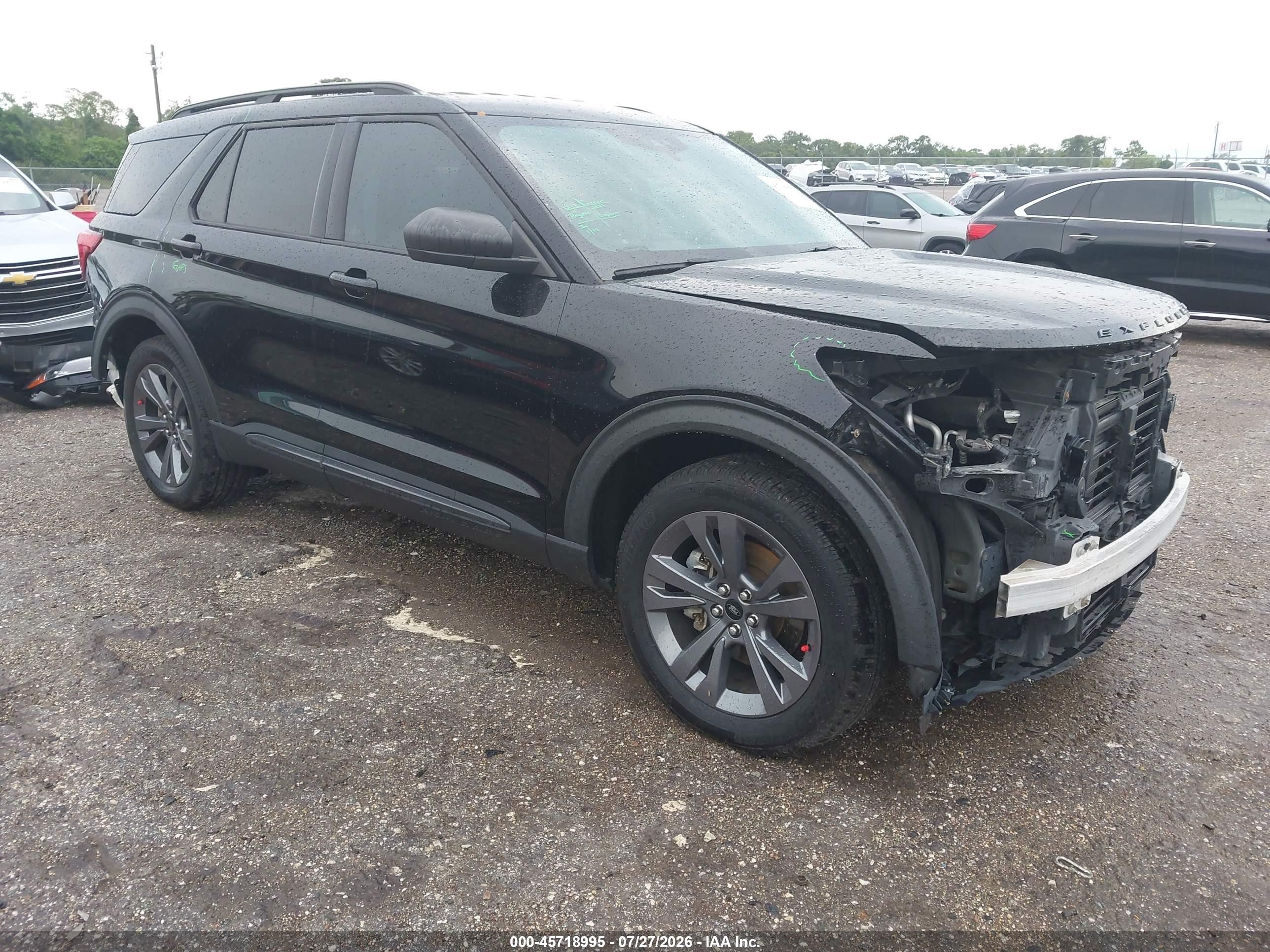 2021 Ford Explorer VIN 1FMSK8DH2MGC38846 — IAAI salvage auction photo