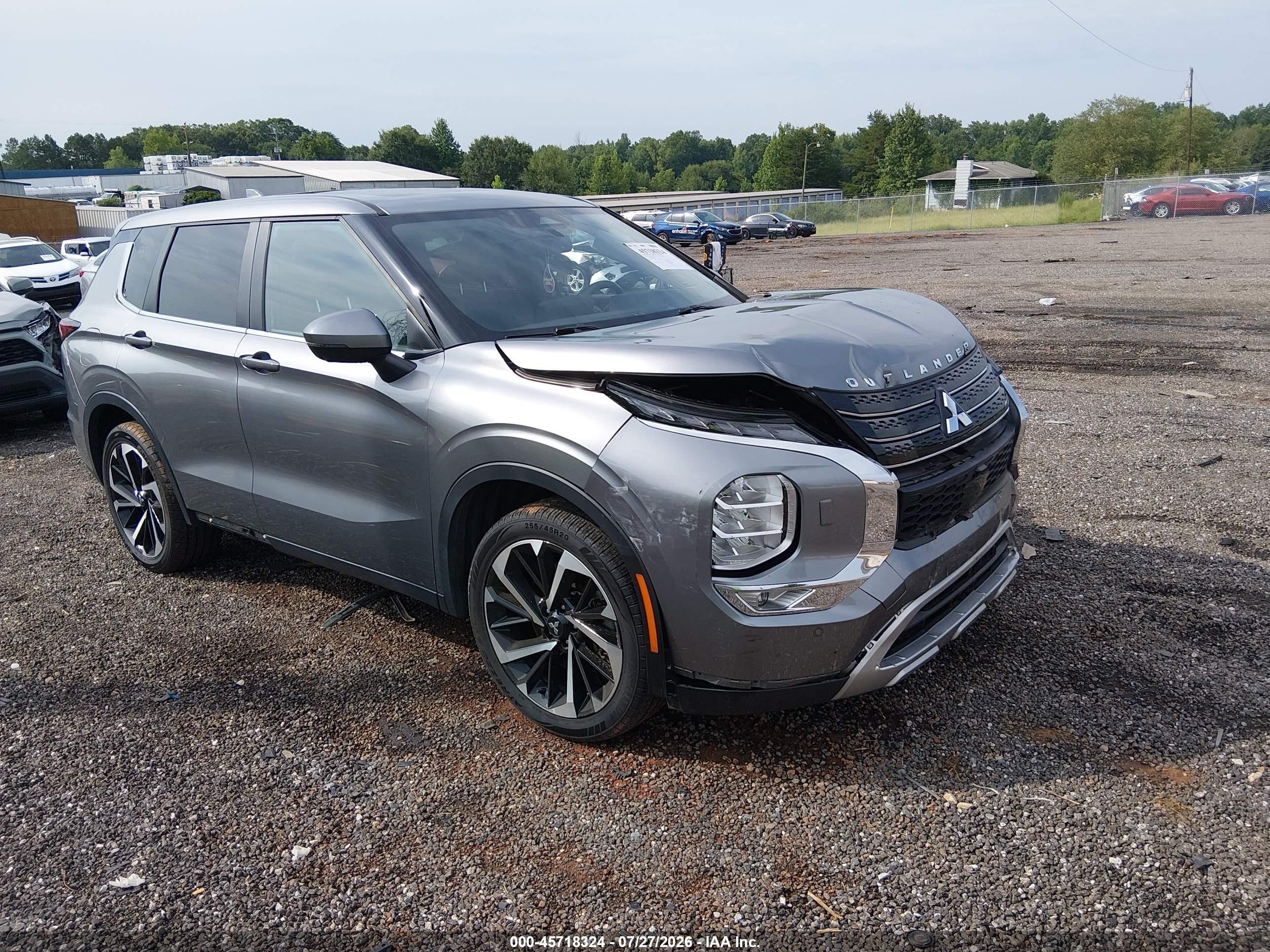 2024 Mitsubishi Outlander VIN JA4J4VA8XRZ019913 — IAAI salvage auction photo