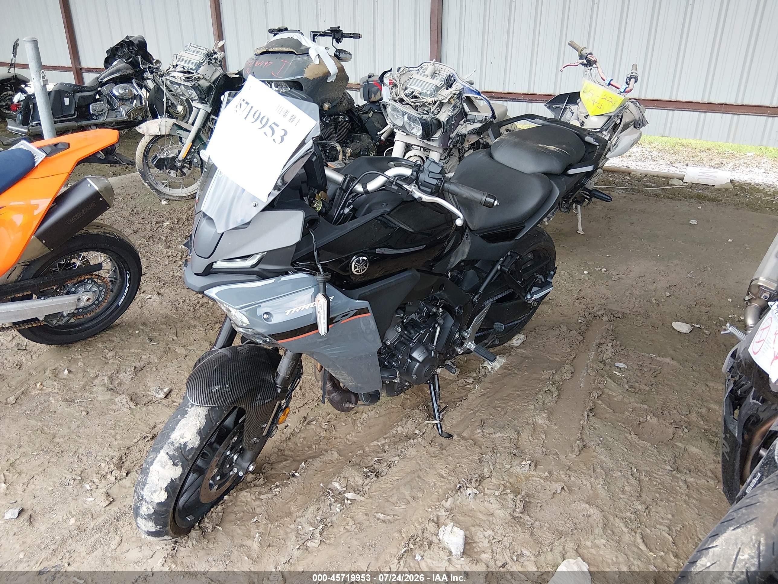 2026 Yamaha Mtt890 VIN JYARN99E5TA001019 IAAI salvage auction — Front End, Salvage (Tennessee), sold $4,650 on 2026-09-09 (photo 2)