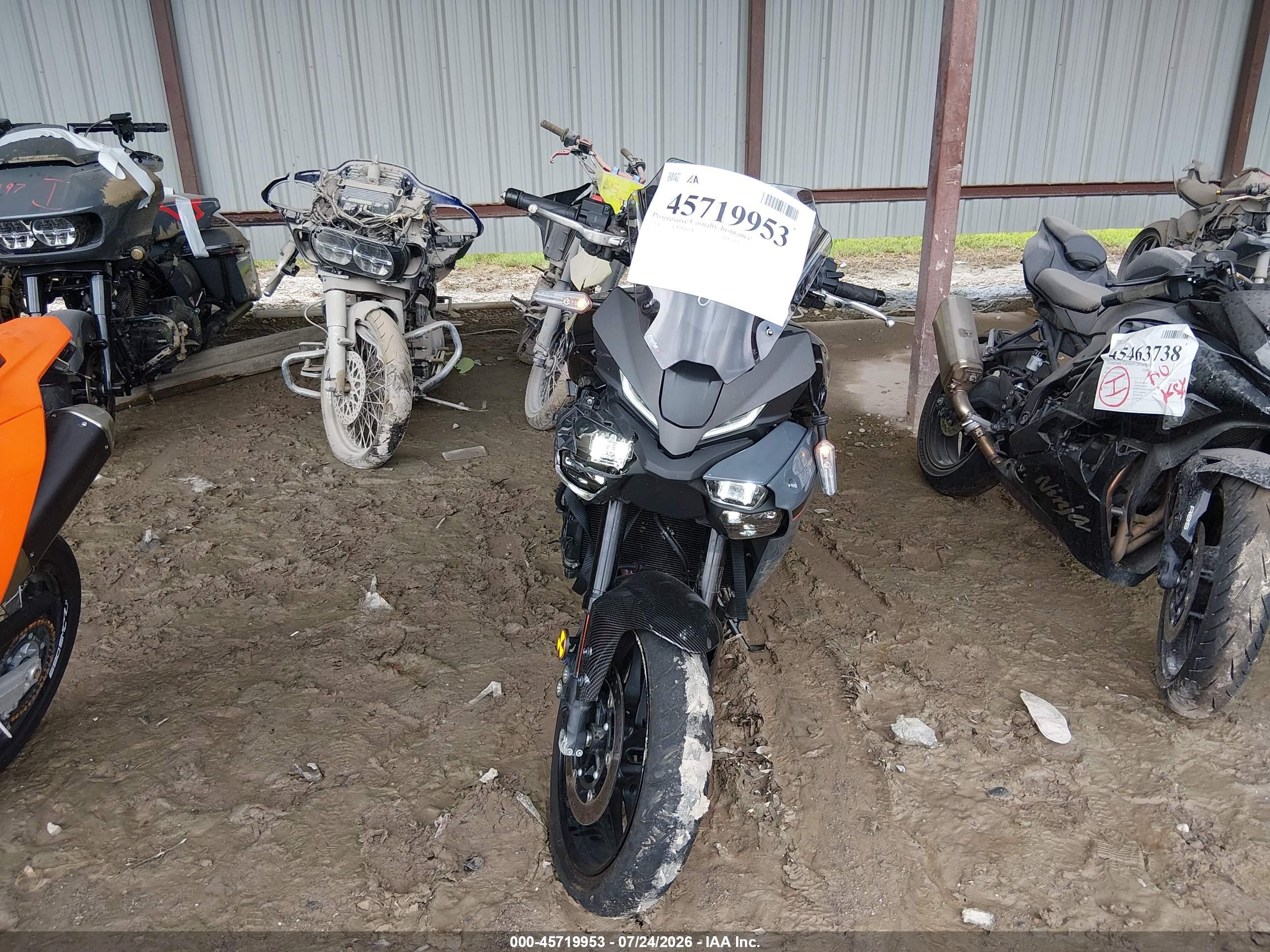 2026 Yamaha Mtt890 VIN JYARN99E5TA001019 IAAI salvage auction — Front End, Salvage (Tennessee), sold $4,650 on 2026-09-09 (photo 5)
