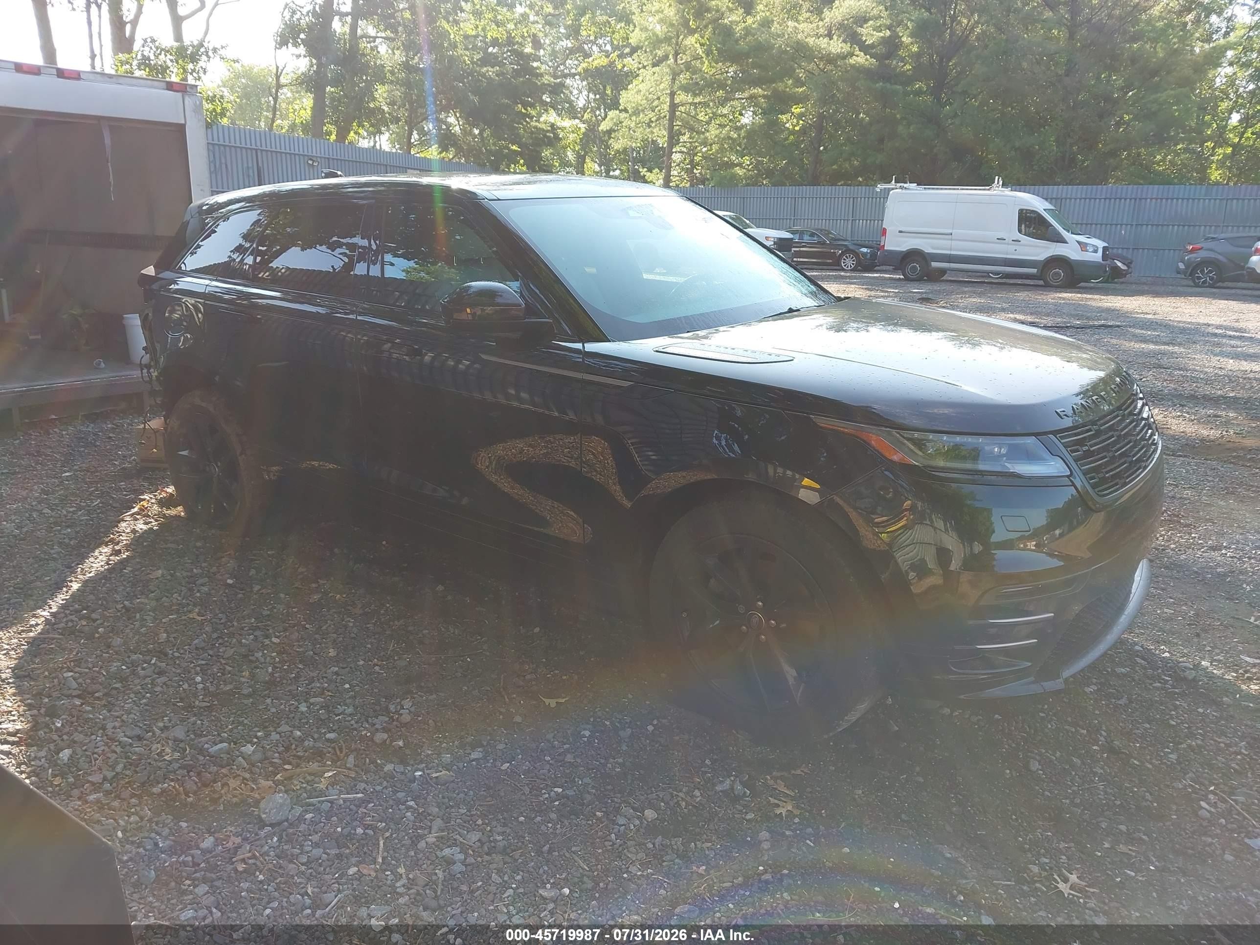 2024 Land Rover Range Rover Velar VIN SALYL2EX9RA389653 — IAAI salvage auction photo