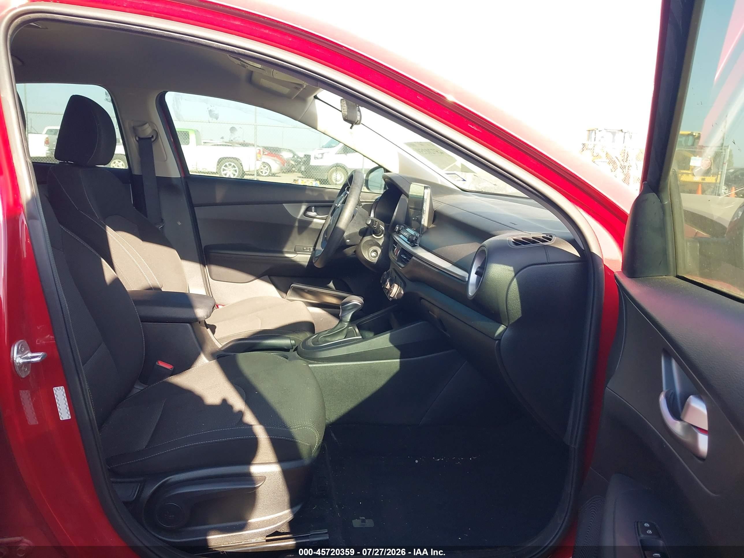 2020 Kia Forte VIN 3KPF24AD9LE248031 IAAI salvage auction — Front End, Original (Texas), sold $3,450 on 2026-10-09 (photo 5)