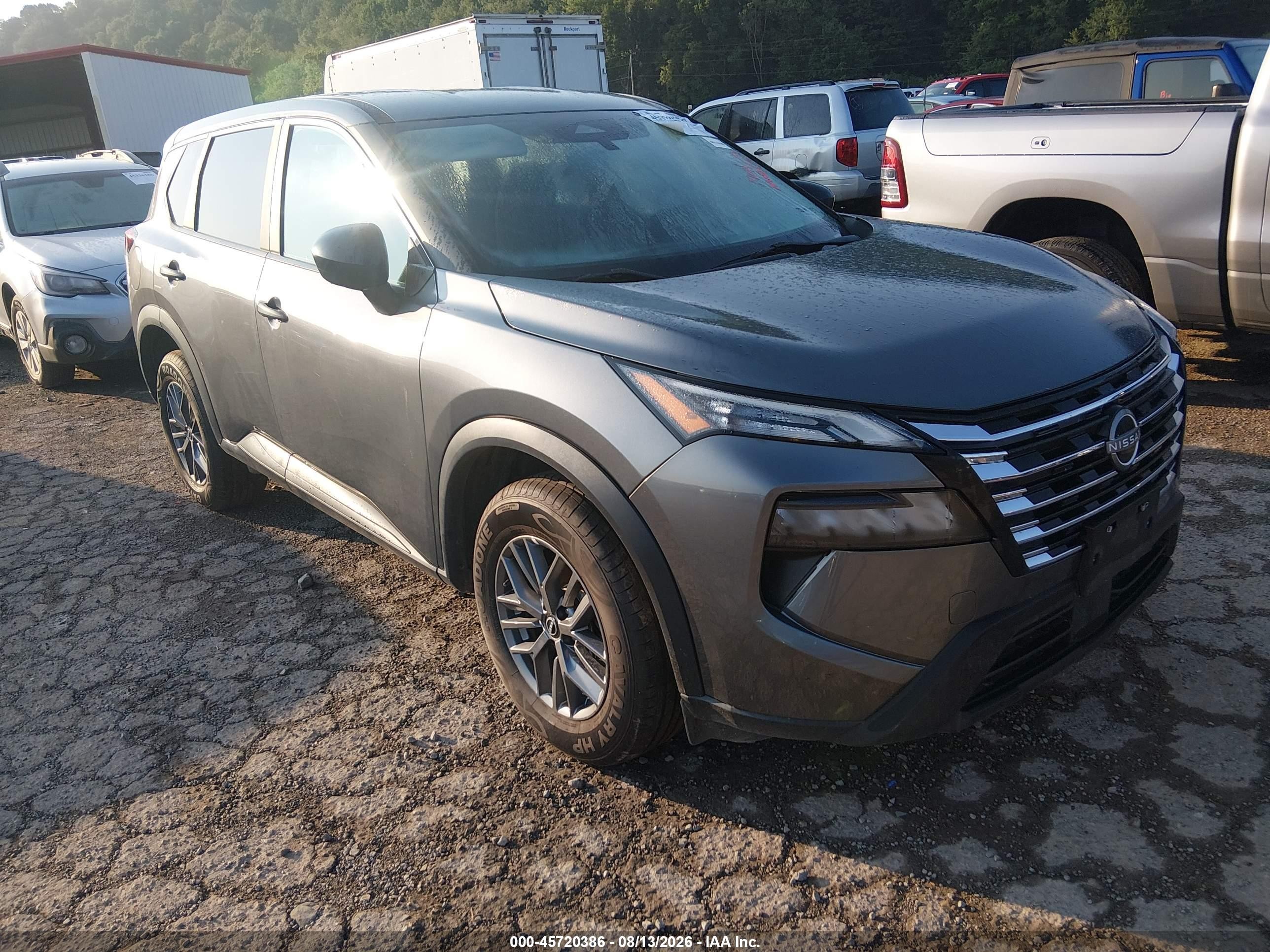 2024 Nissan Rogue Sport VIN 5N1BT3AB1RC750726 — IAAI salvage auction photo