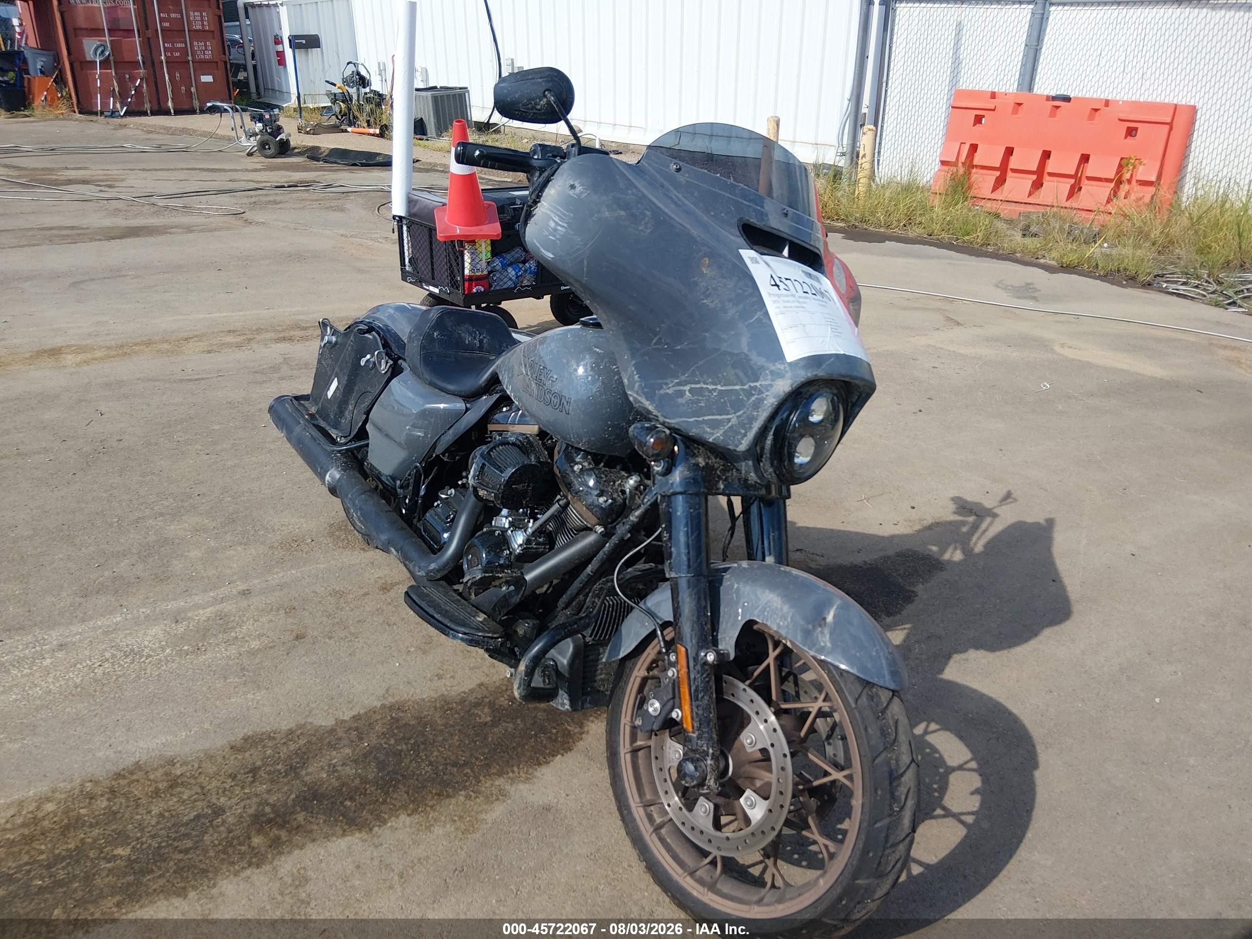 2022 Harley-Davidson FLHXST VIN 1HD1ABL12NB654896 — IAAI salvage auction photo