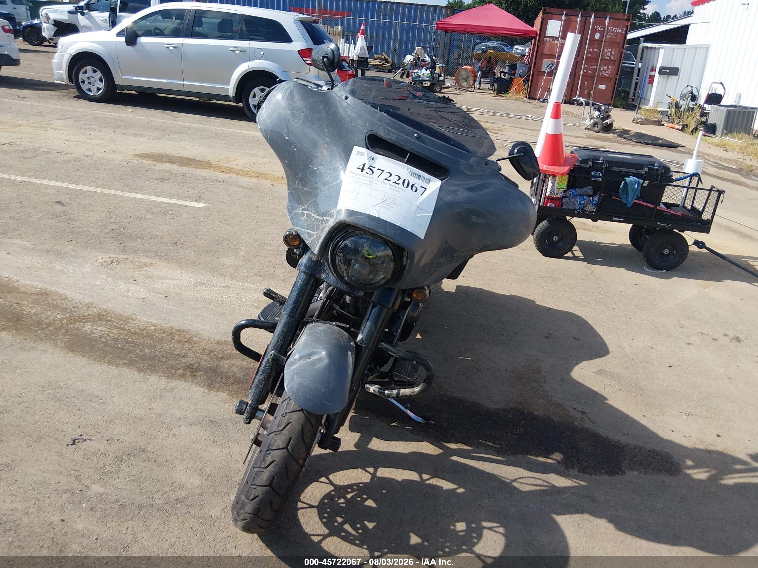2022 Harley-davidson Street glide VIN 1HD1ABL12NB654896 IAAI salvage auction — Side, Salvage (Mississippi), sold $6,100 on 2026-09-08 (photo 5)