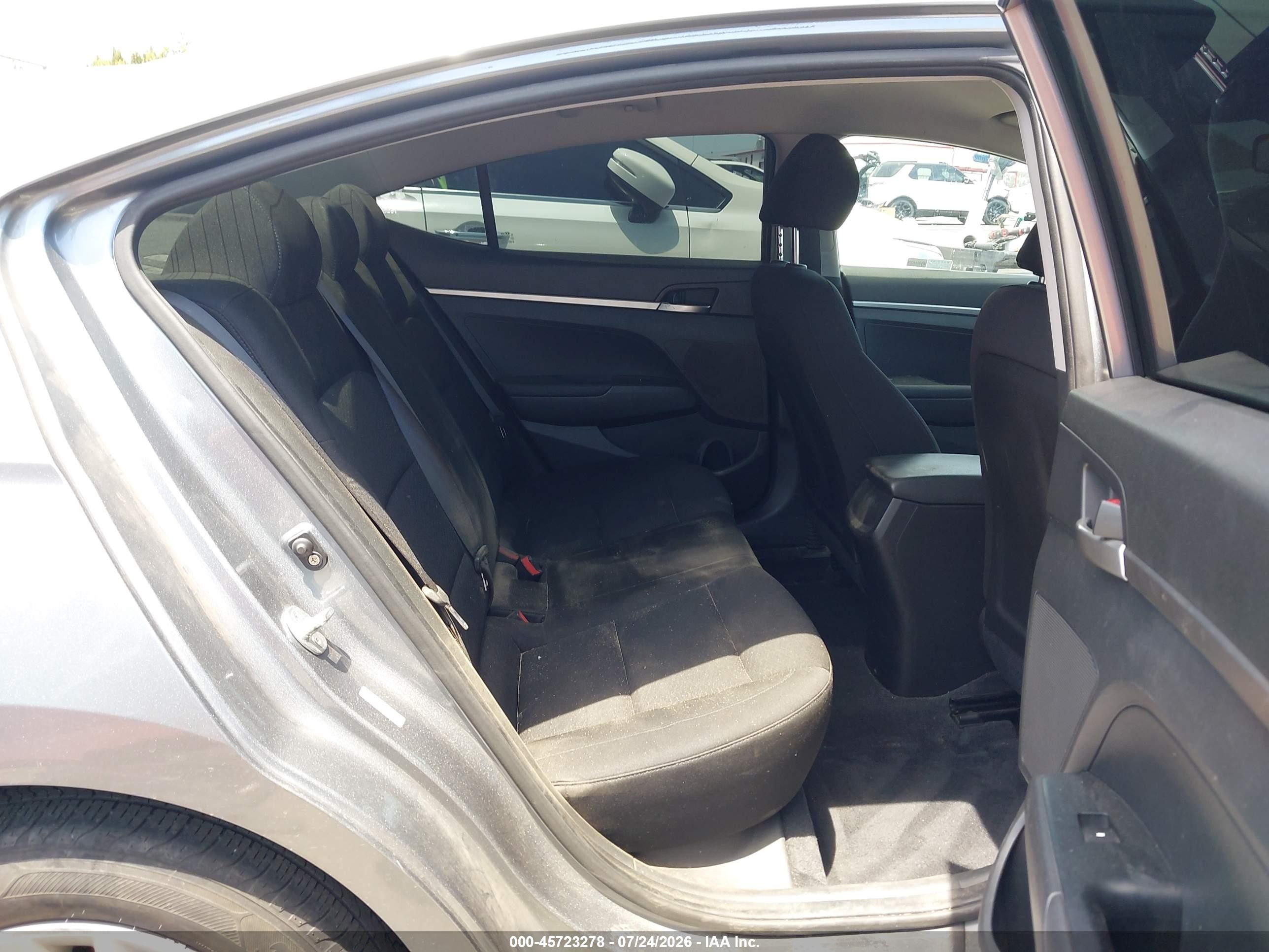 2019 Hyundai Elantra VIN KMHD74LF7KU783667 IAAI salvage auction — Rear End, Salvage (California), sold $2,625 on 2026-09-27 (photo 8)