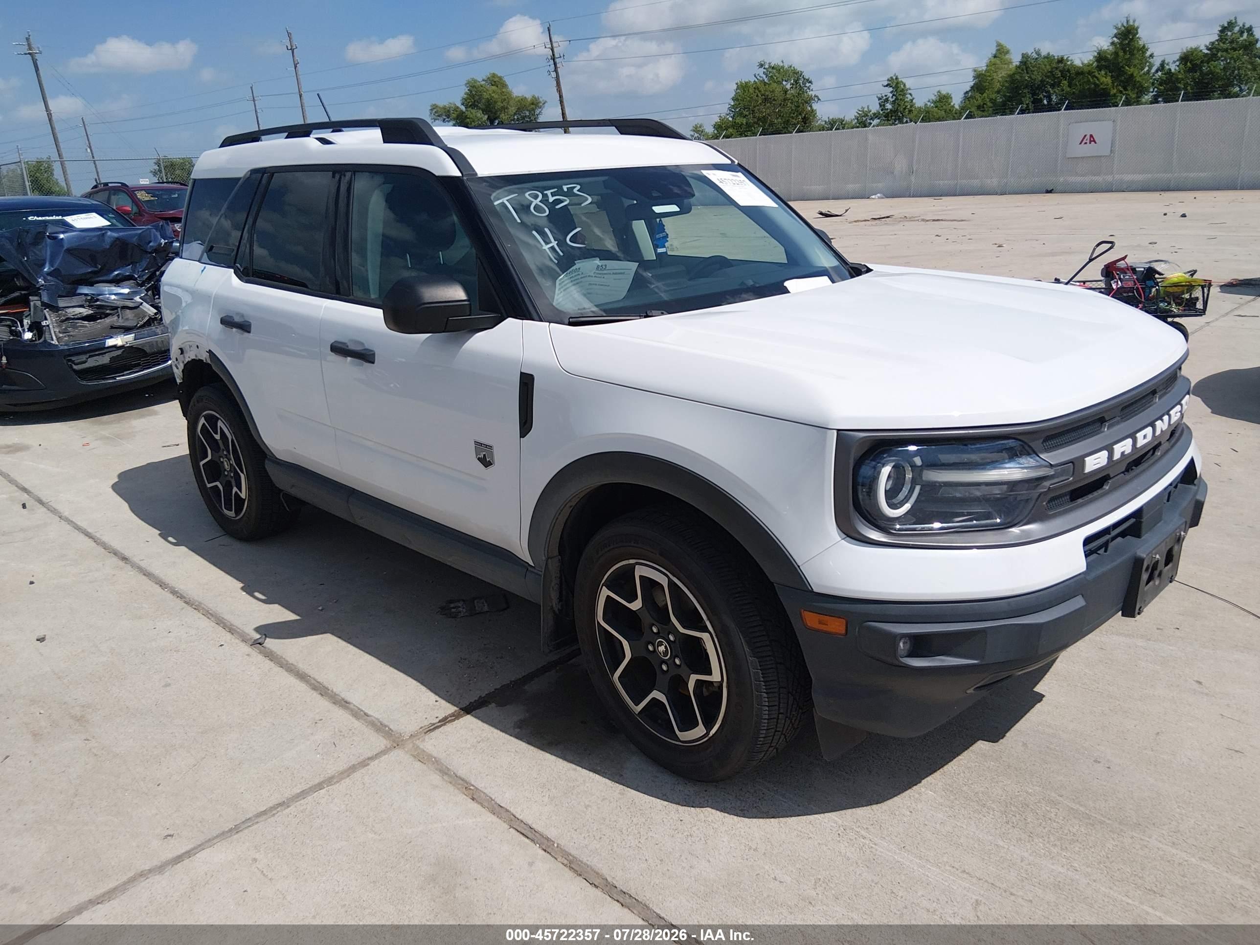 2022 Ford Bronco Sport VIN 3FMCR9B63NRD59211 — IAAI salvage auction photo