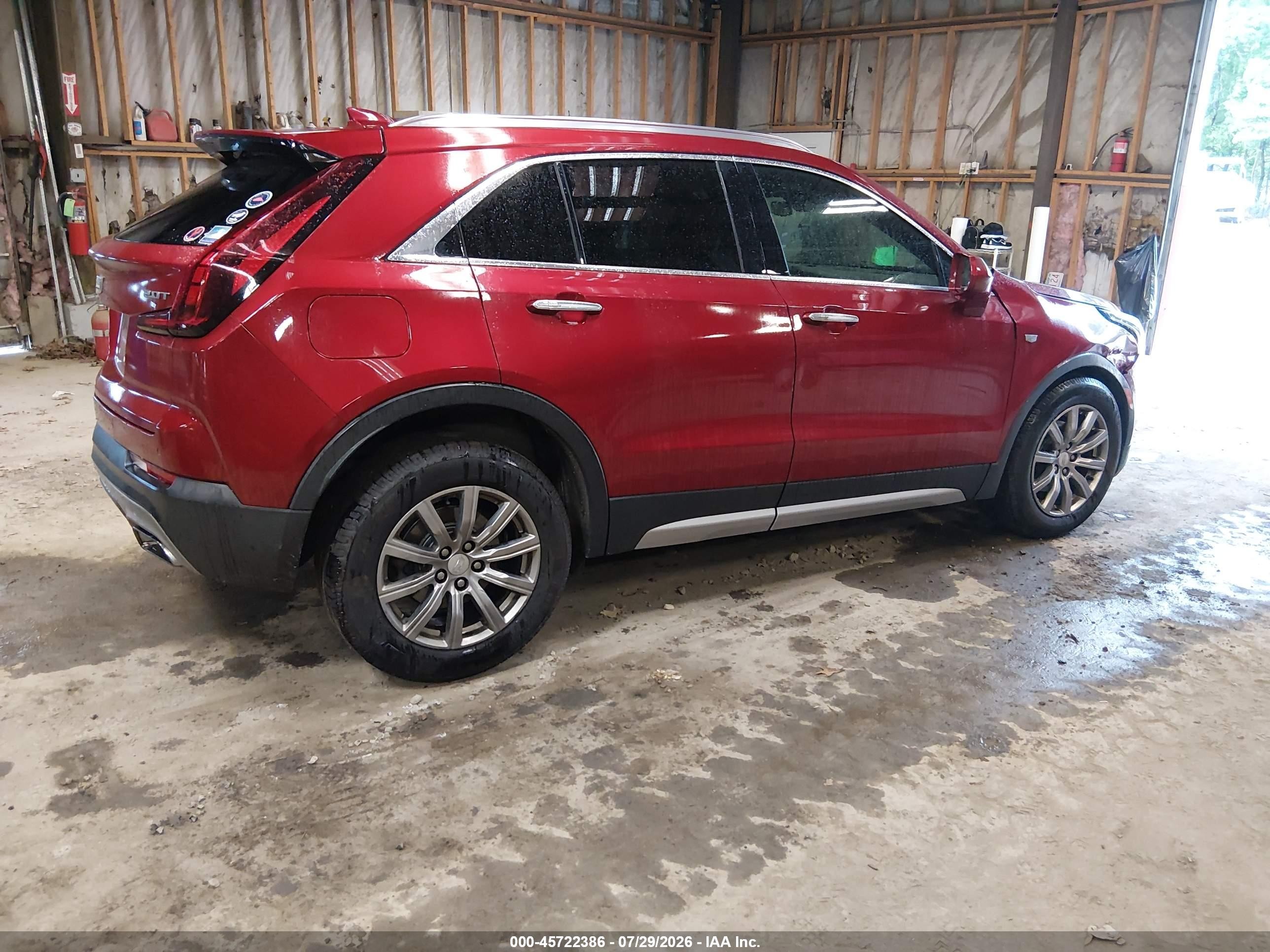 2019 Cadillac XT4 VIN 1GYFZDR43KF156945 IAAI salvage auction — Unknown, Salvage (Massachusetts), sold $3,850 on 2026-09-11 (photo 4)