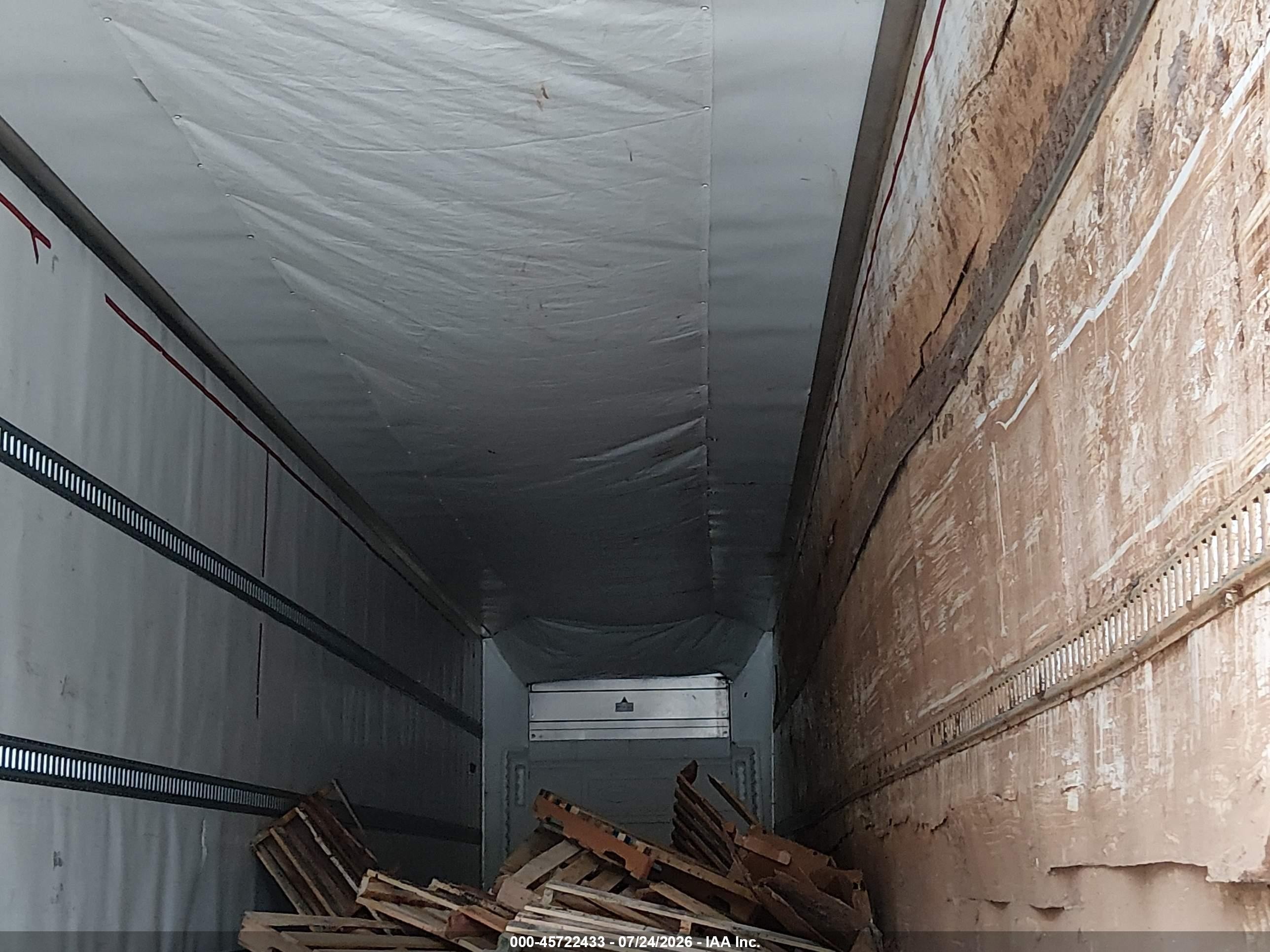 2019 Utility Trailer Mfg Unknown VIN 1UYVS253XK6607491 IAAI salvage auction — Side, Salvage (Idaho), sold $1,500 on 2026-09-21 (photo 5)