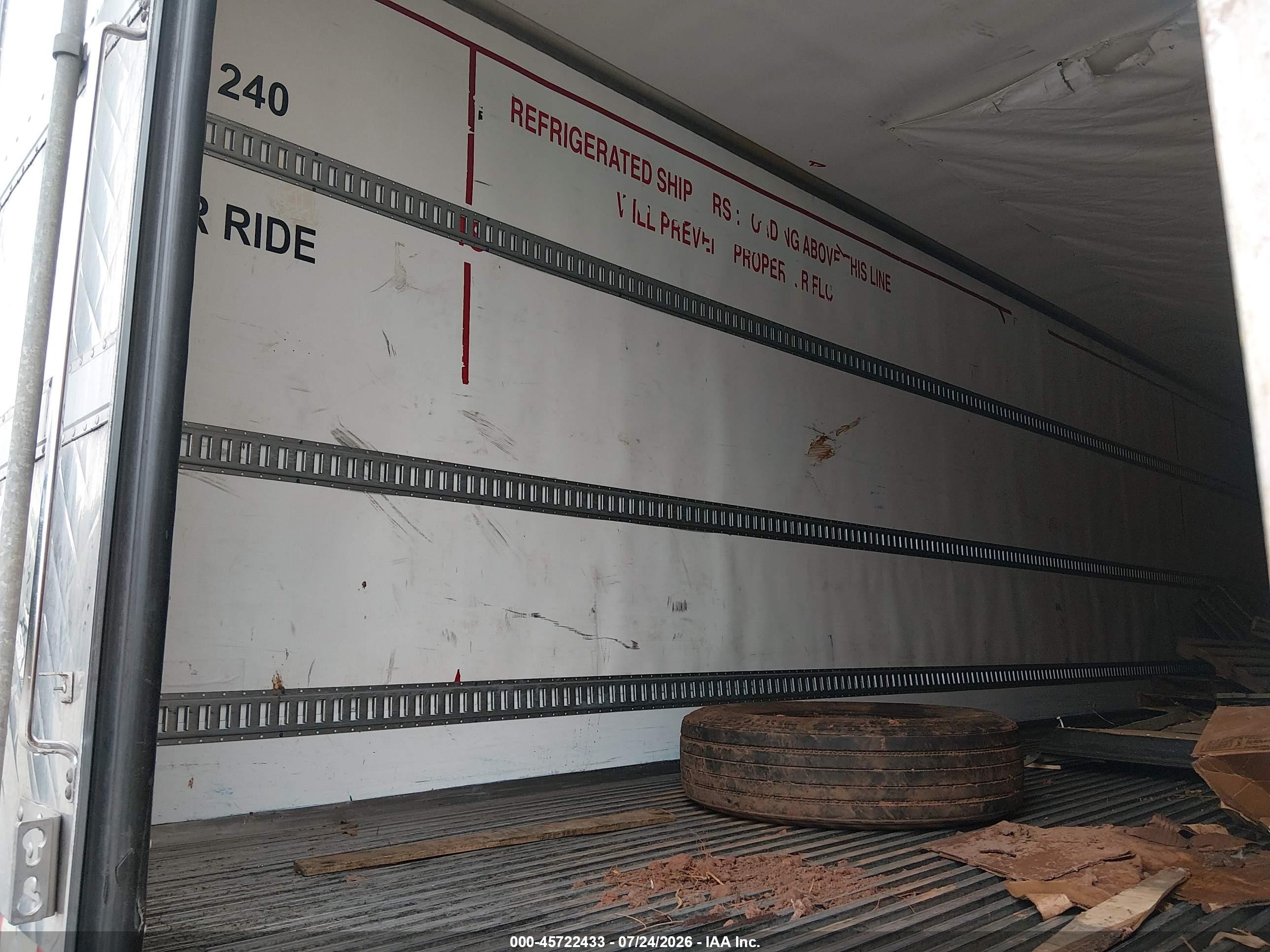 2019 Utility Trailer Mfg Unknown VIN 1UYVS253XK6607491 IAAI salvage auction — Side, Salvage (Idaho), sold $1,500 on 2026-09-21 (photo 8)