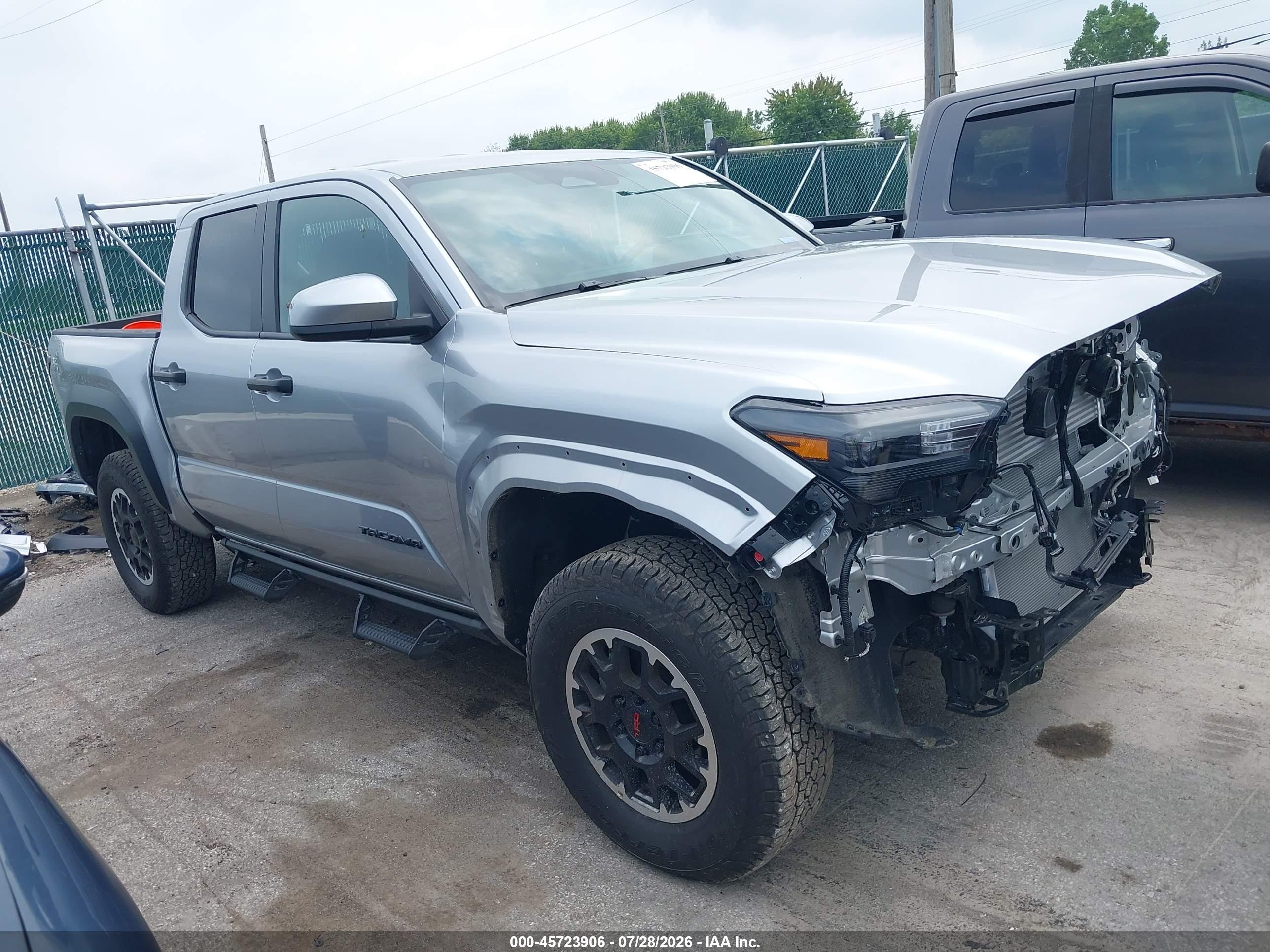 2026 Toyota Tacoma VIN 3TMLB5JN1TM211398 — IAAI salvage auction photo