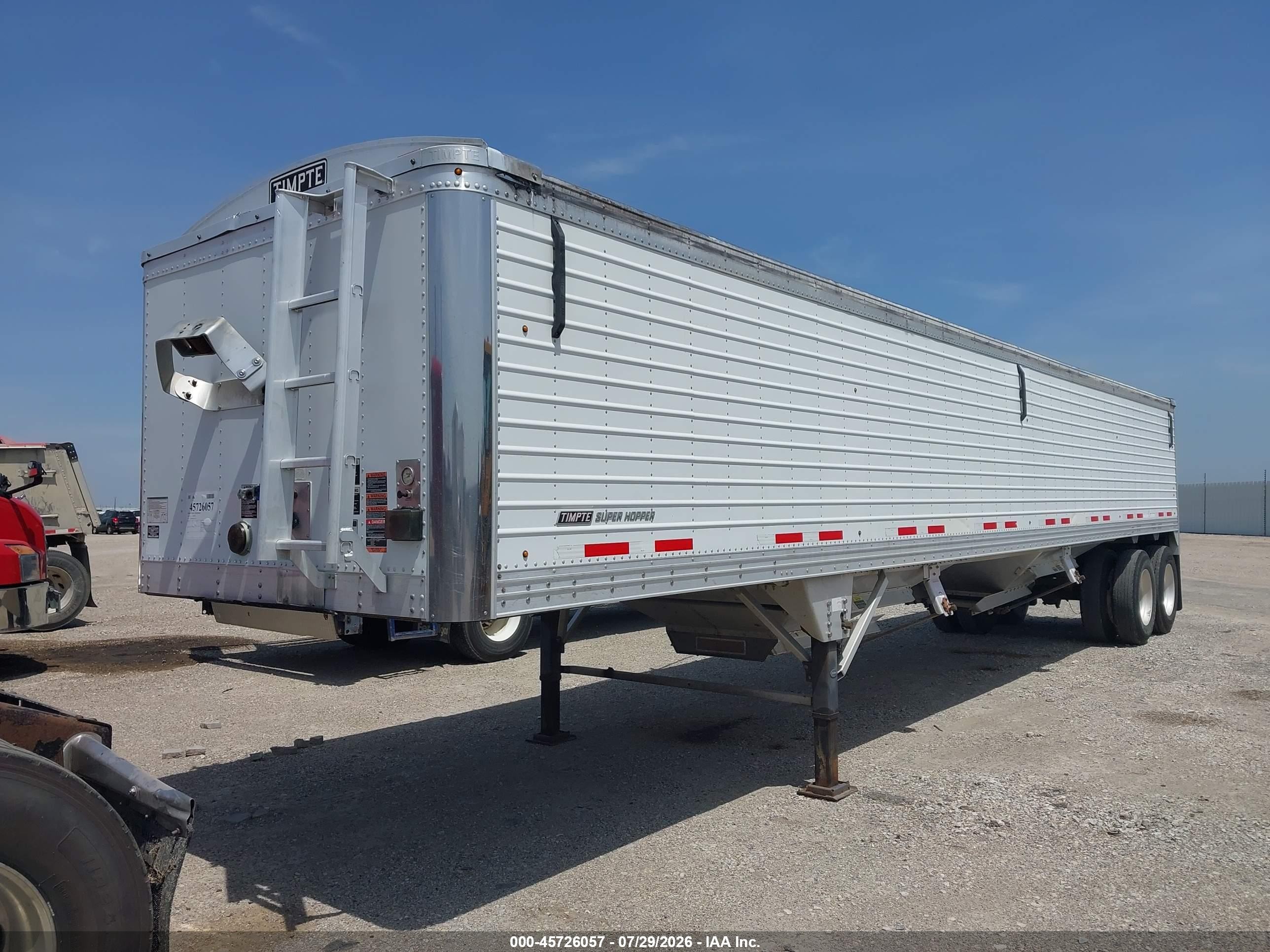 2019 Timpte Unknown VIN 1TDH4002XKB160189 IAAI salvage auction — Rollover, Original (Texas), sold $2,600 on 2026-09-09 (photo 2)