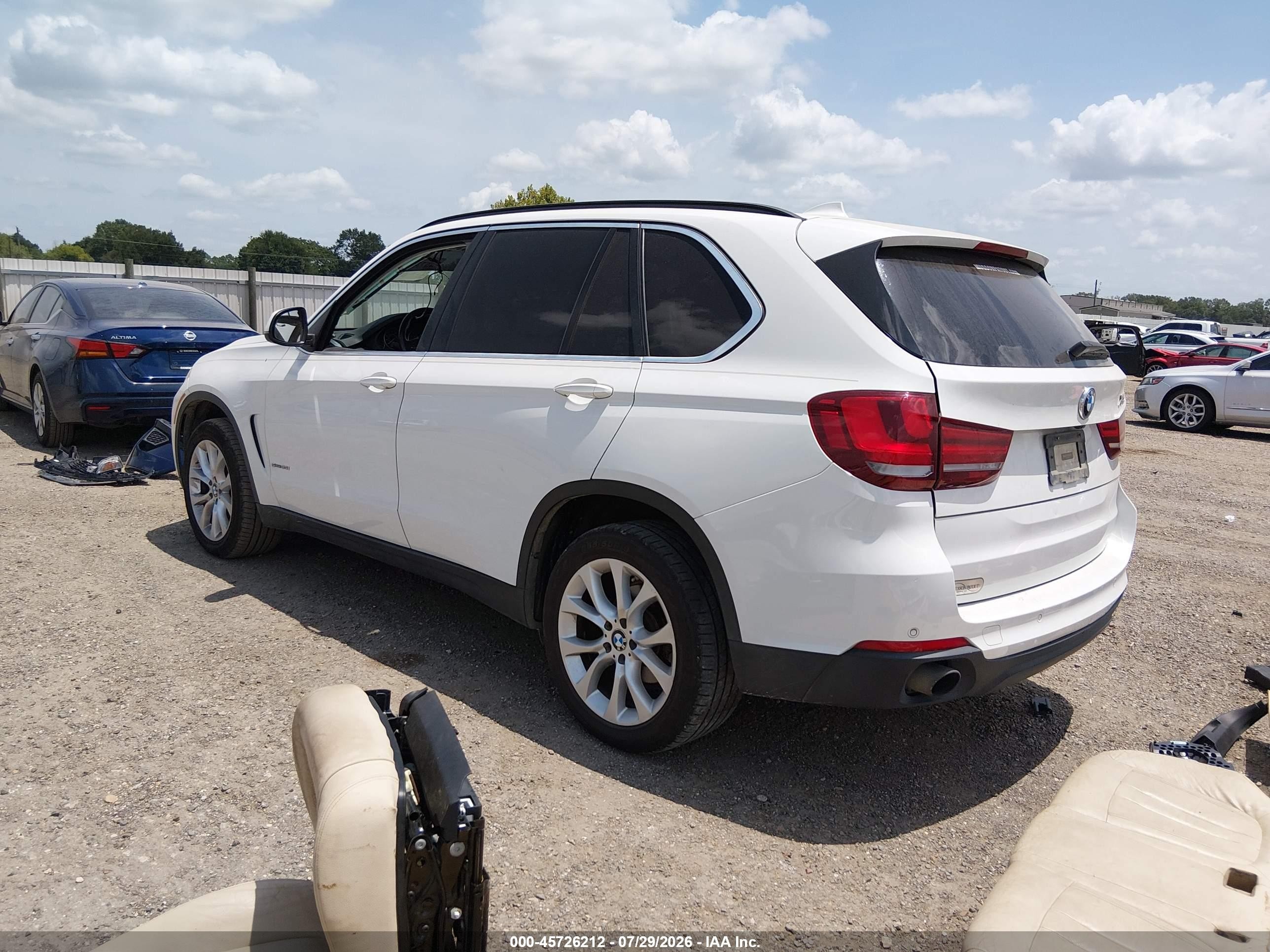 2016 BMW X5 VIN 5UXKR2C50G0R71770 IAAI salvage auction — Storm Damage, Salvage (Louisiana), sold $1,600 on 2026-09-09 (photo 3)