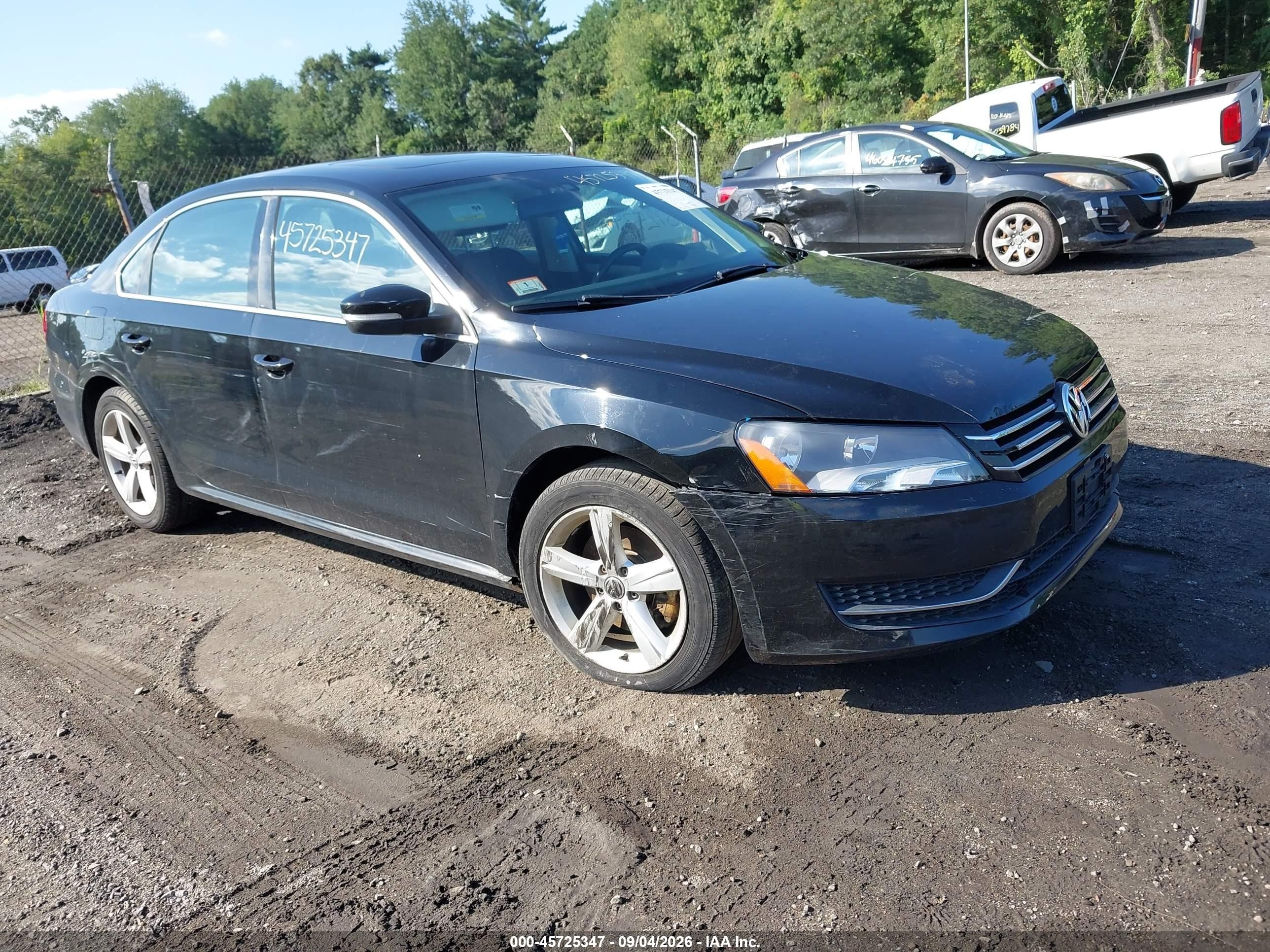 2013 Volkswagen Passat VIN 1VWBP7A3XDC012776 IAAI salvage auction — Side, Salvage (Massachusetts), sold $675 on 2026-10-11 (photo 1)
