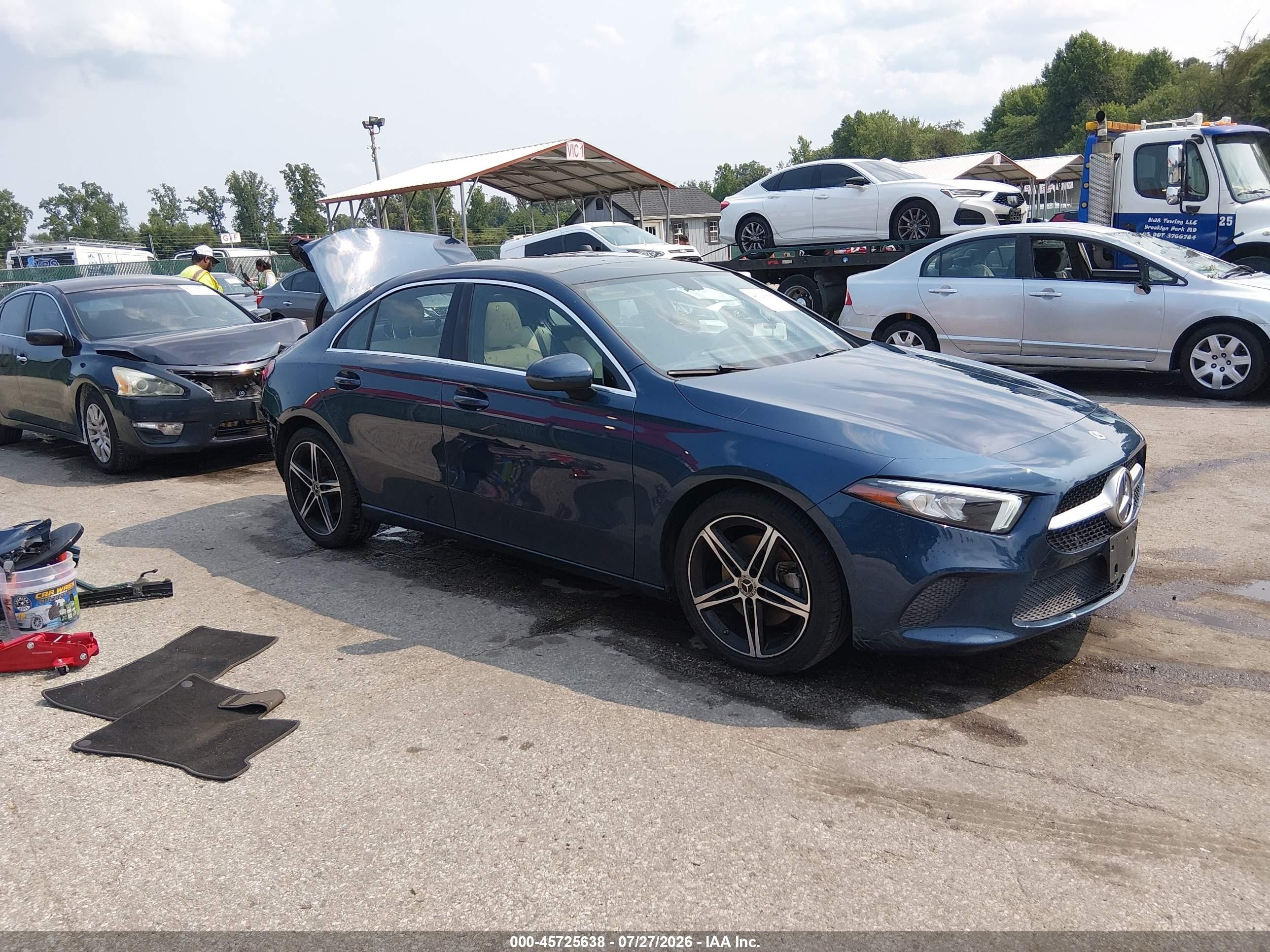 2022 Mercedes-Benz A-Class VIN W1K3G4EB3NJ355665 — IAAI salvage auction photo