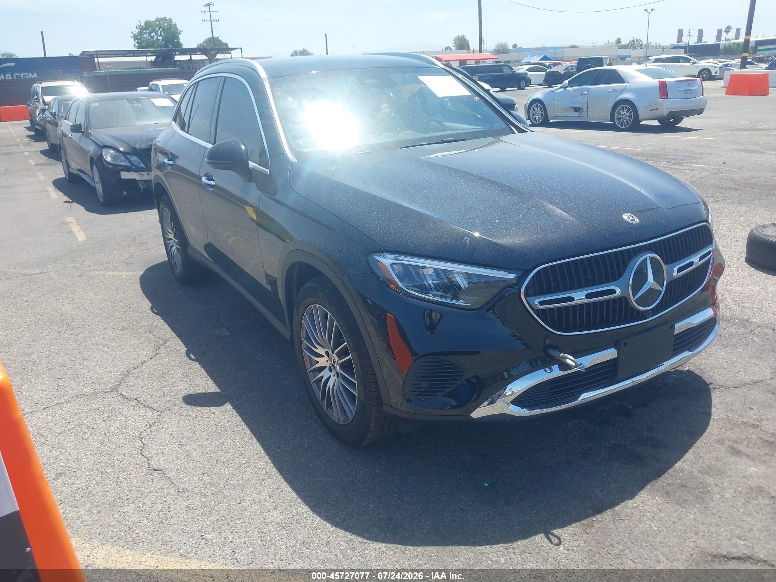 2026 Mercedes-Benz GLC-Class VIN W1NKM4GB0TF489084 — IAAI salvage auction photo