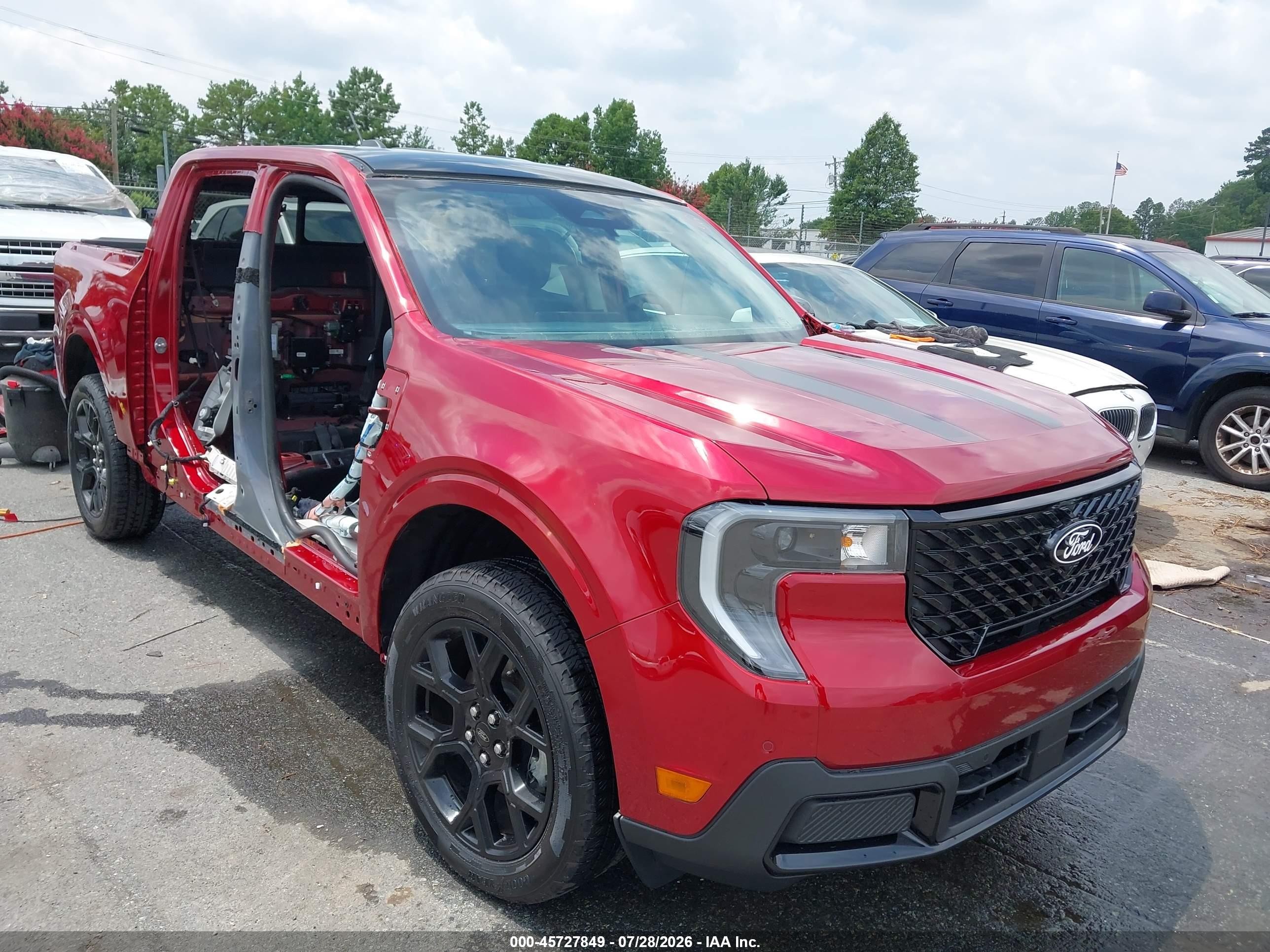 2025 Ford Maverick VIN 3FTTW8SA2SRB51344 — IAAI salvage auction photo